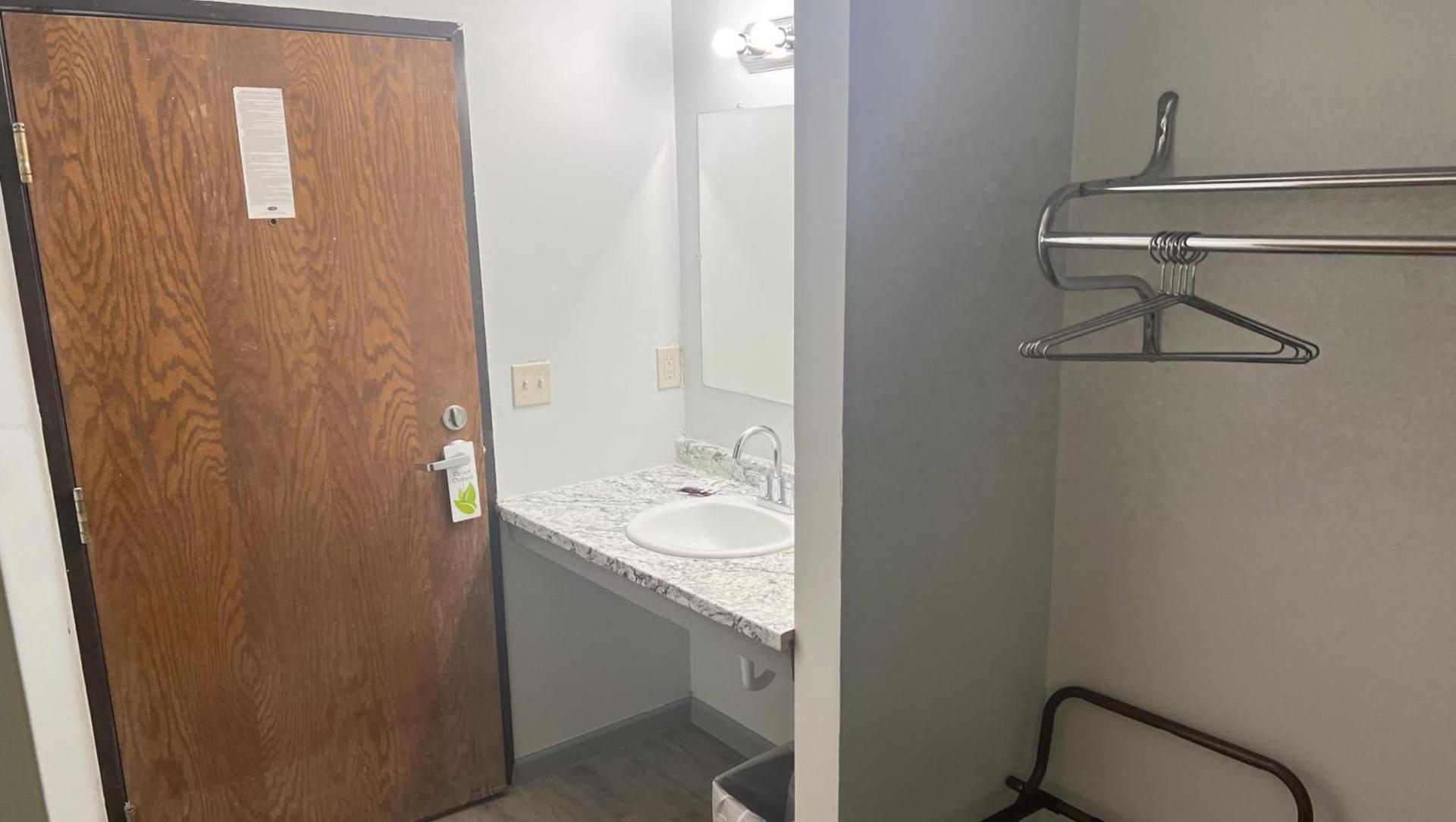 Countryside Inn Motel Albert Lea photo 31