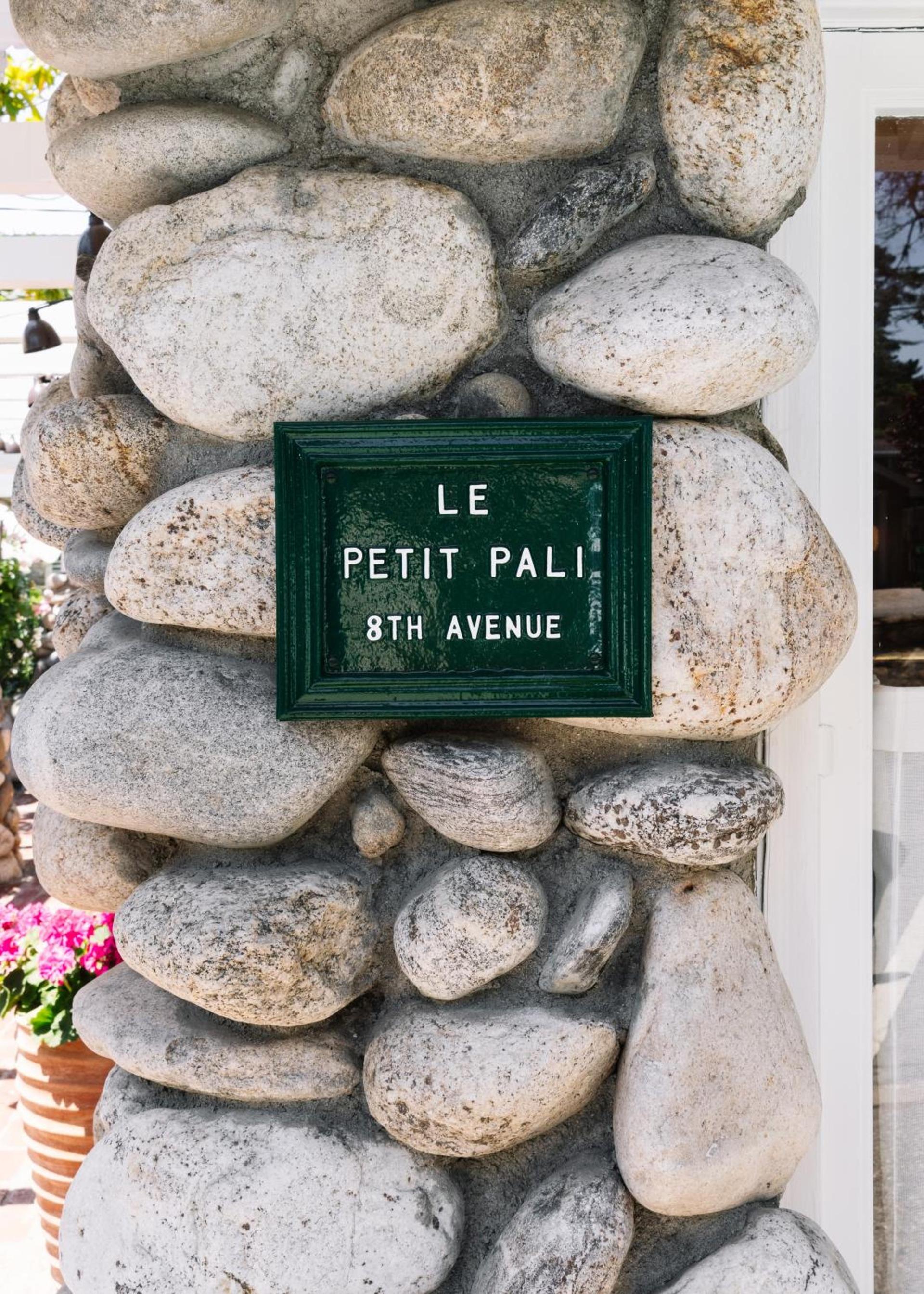 Le Petit Pali at 8th Ave photo 7
