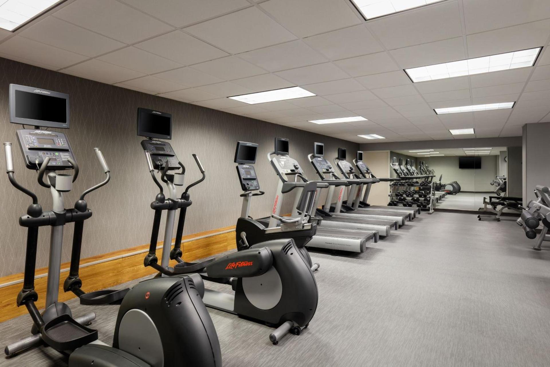 Courtyard by Marriott Wichita at Old Town photo 54