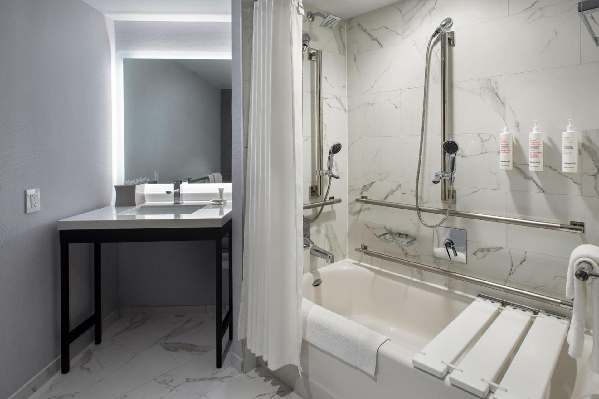 Boston Marriott Copley Place photo 24