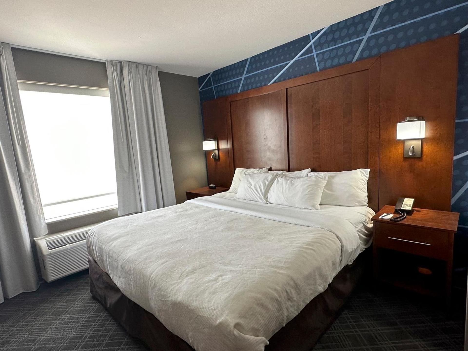 Comfort Suites Jackson-Cape Girardeau photo 41