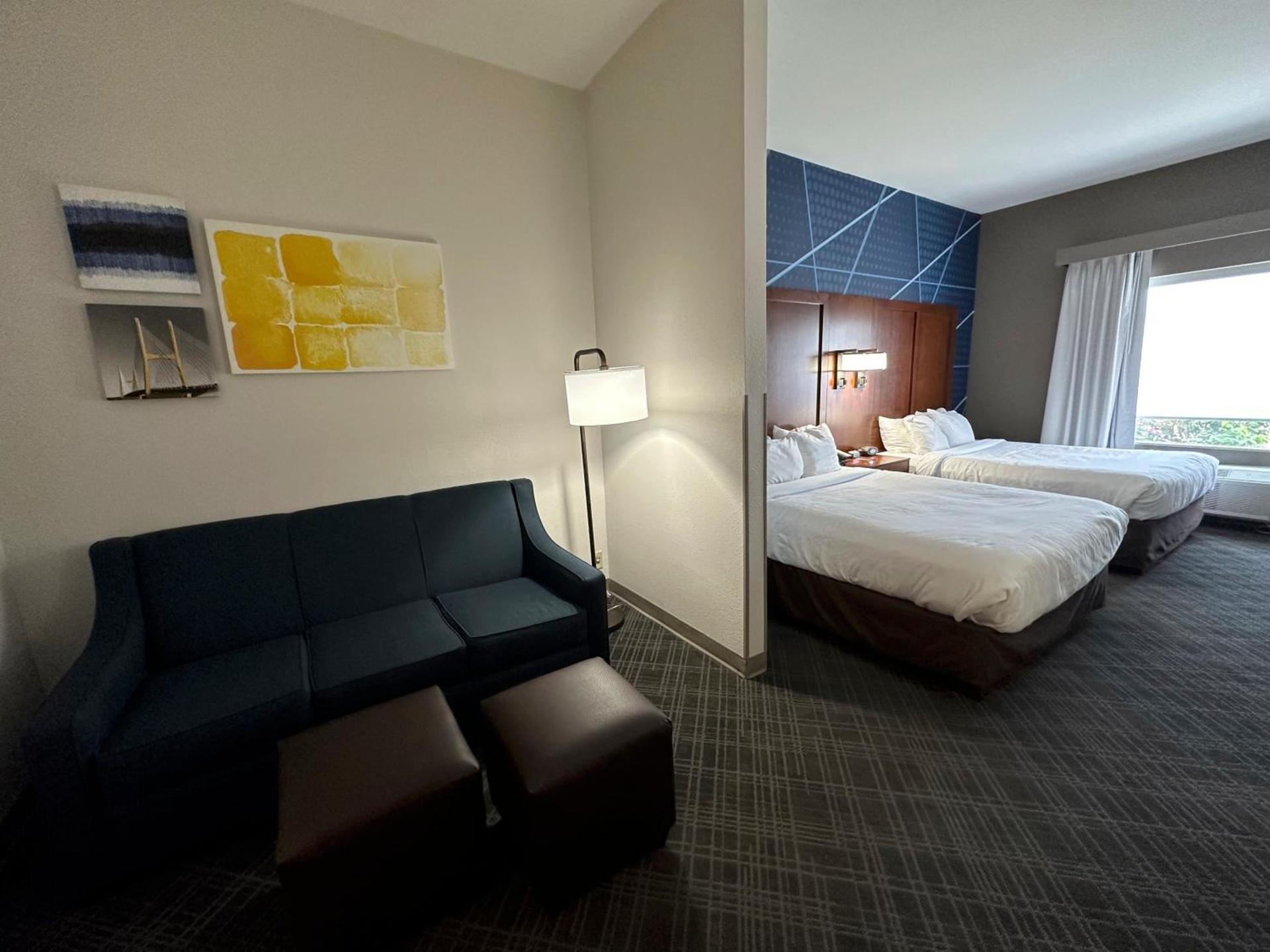 Comfort Suites Jackson-Cape Girardeau photo 46