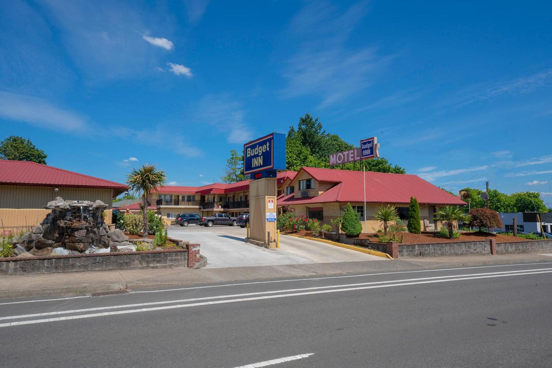 Budget Inn Gladstone By OYO - Portland Clackamas photo 7