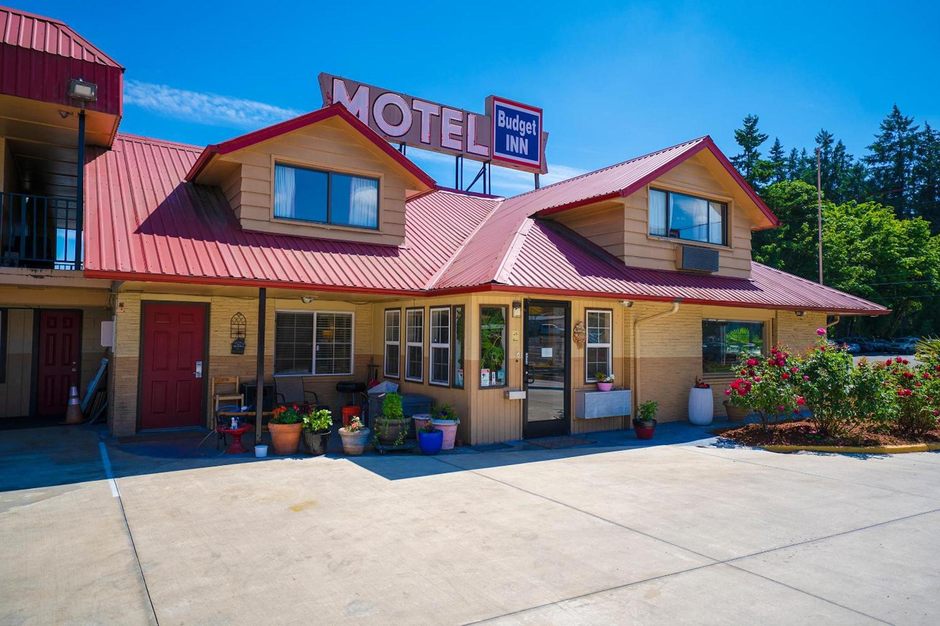 Budget Inn Gladstone By OYO - Portland Clackamas photo 2