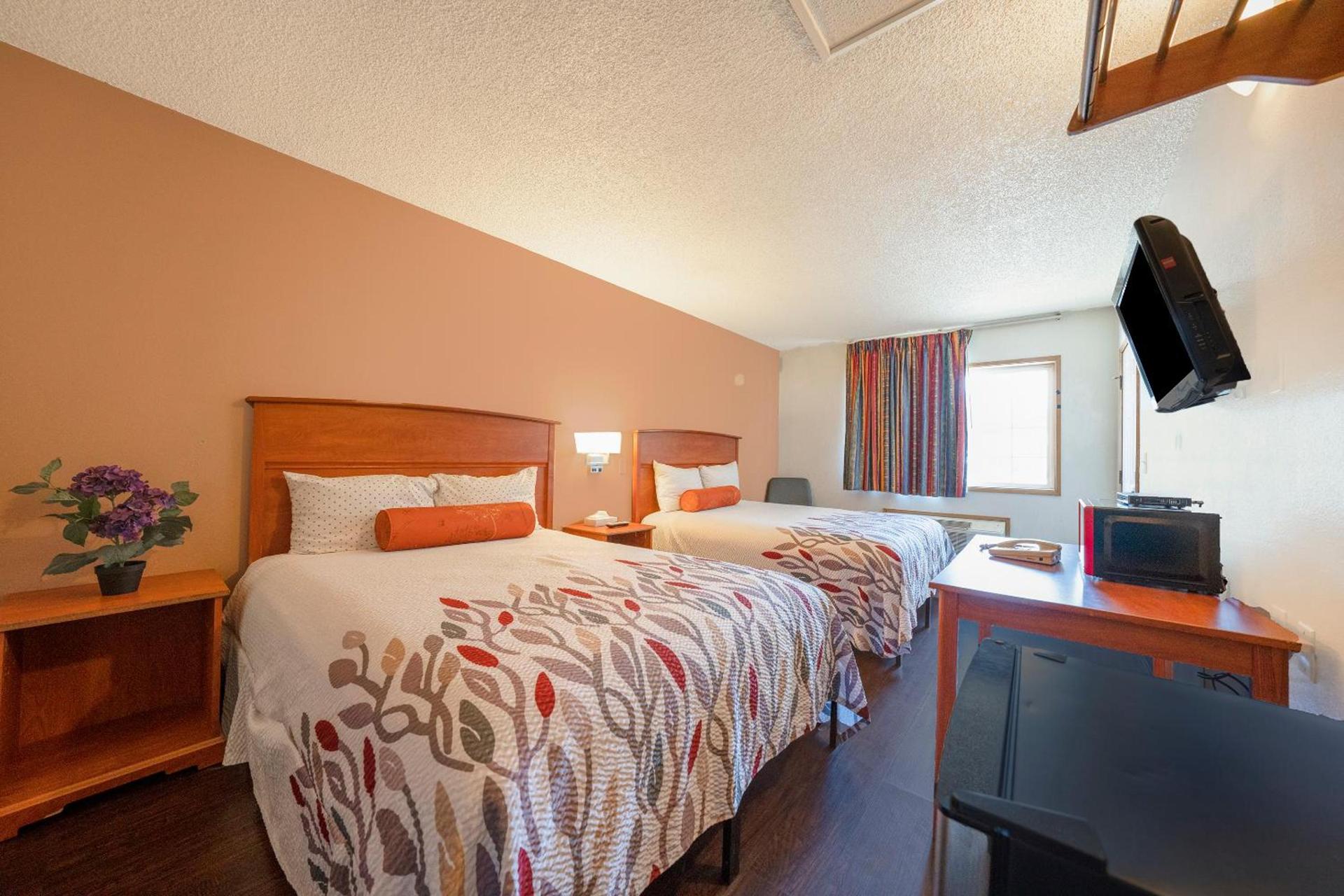 Budget Inn Gladstone By OYO - Portland Clackamas photo 26