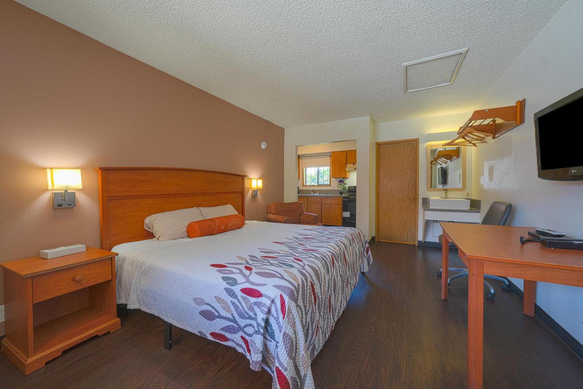 Budget Inn Gladstone By OYO - Portland Clackamas photo 64