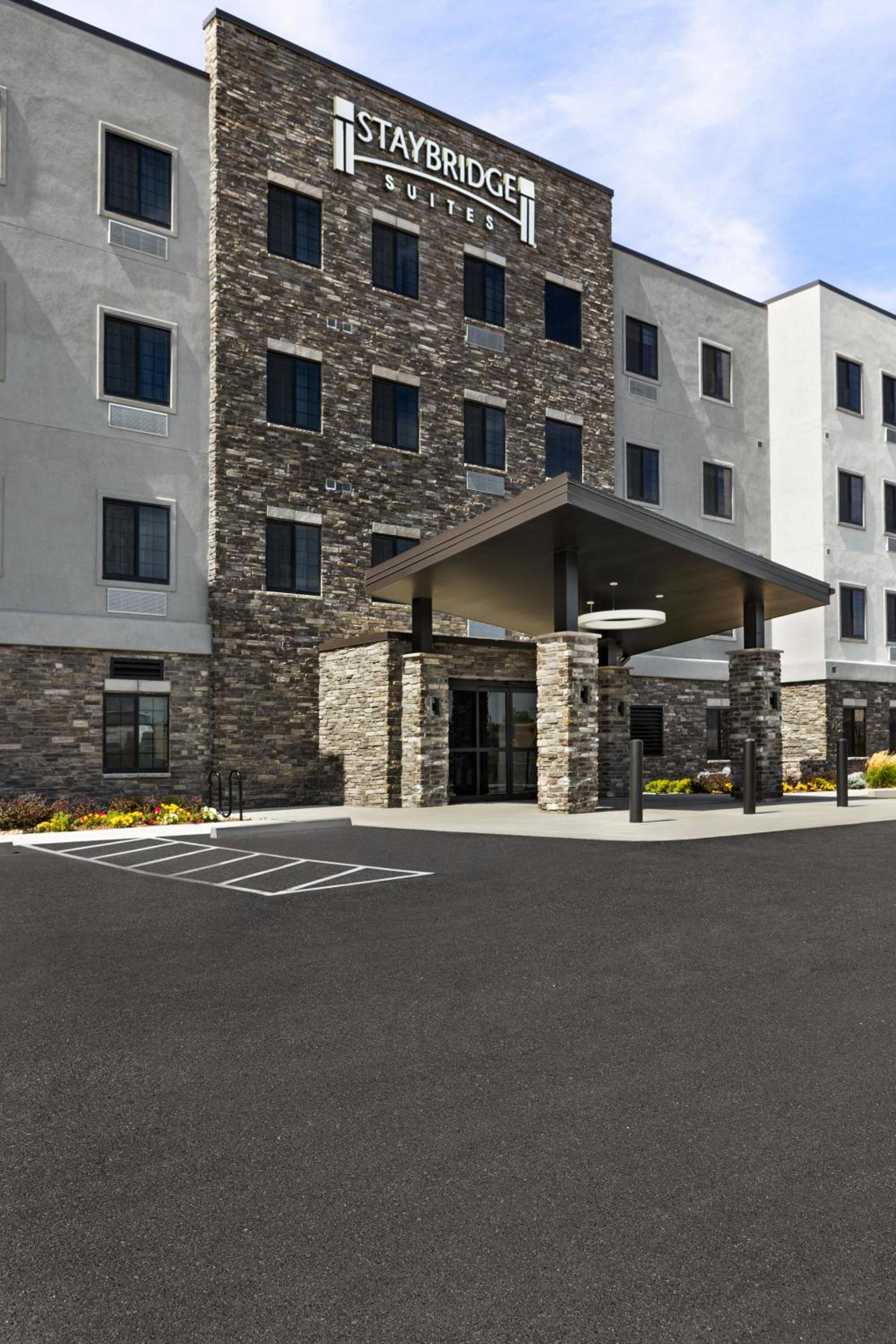 Staybridge Suites - Colorado Springs NE Powers by IHG photo 10