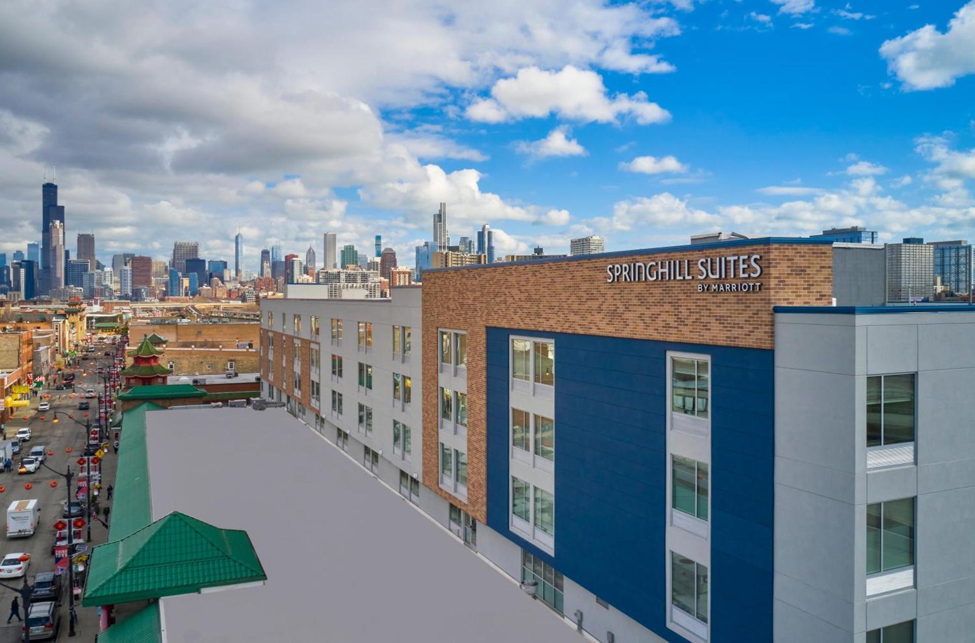 SpringHill Suites by Marriott Chicago Chinatown photo 1
