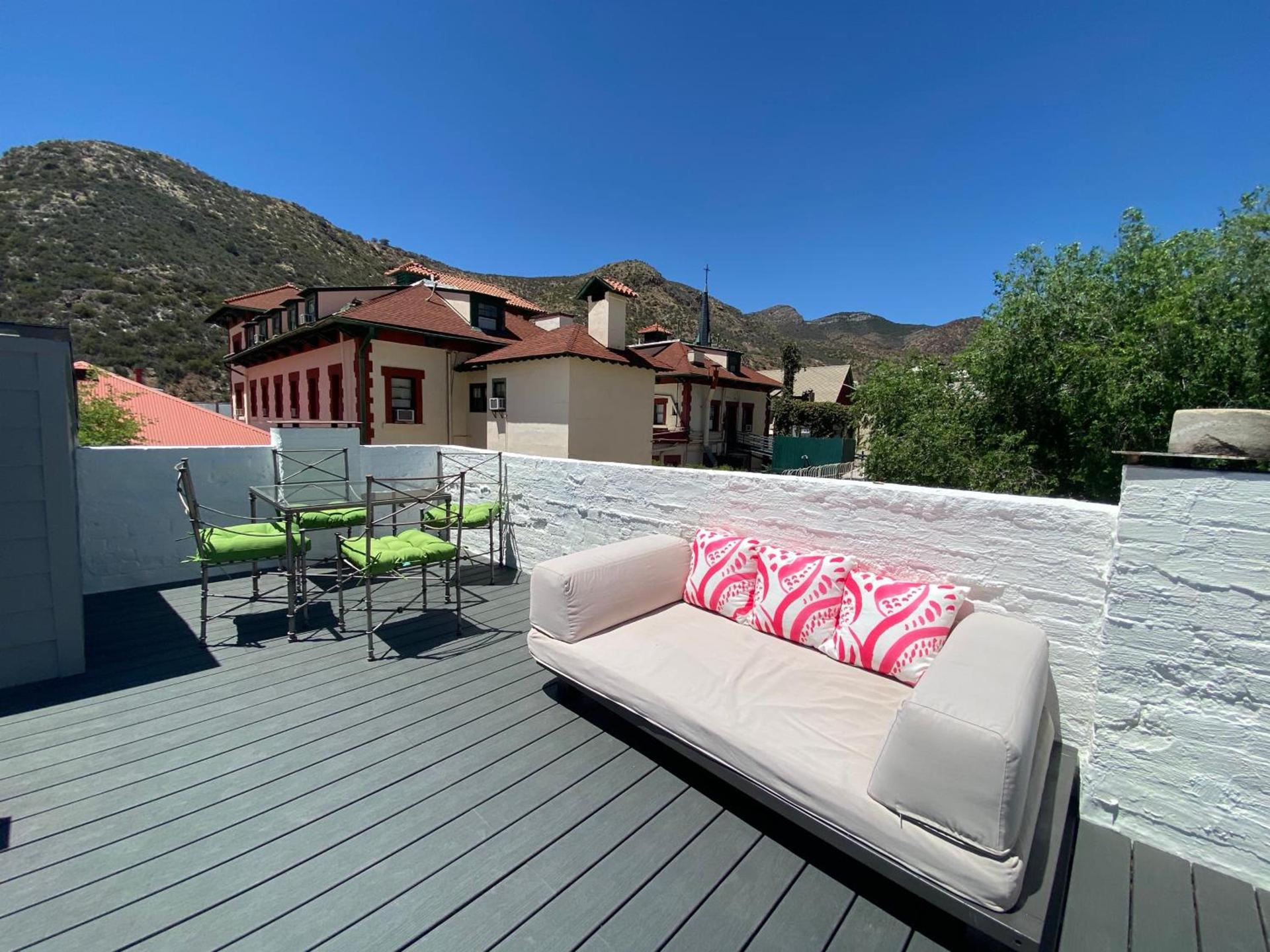 Bisbee Brownstone Suites photo 63