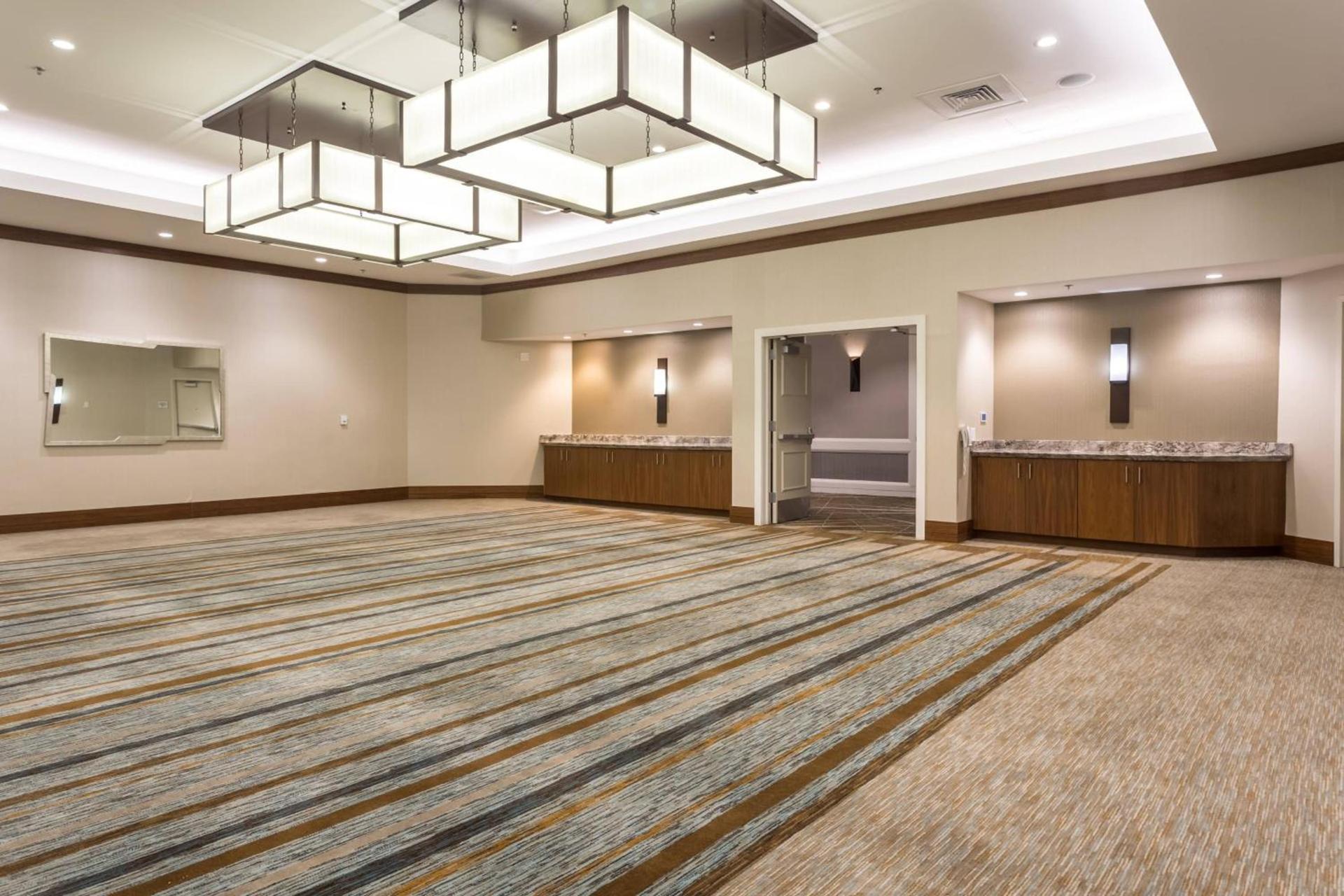 Raleigh Marriott Crabtree Valley photo 49