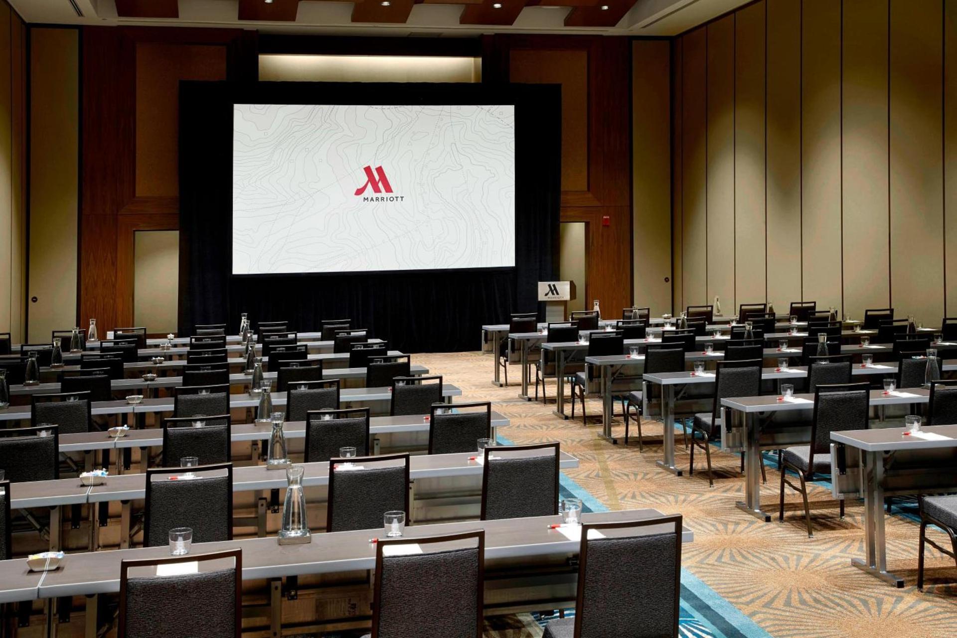 Raleigh Marriott Crabtree Valley photo 50