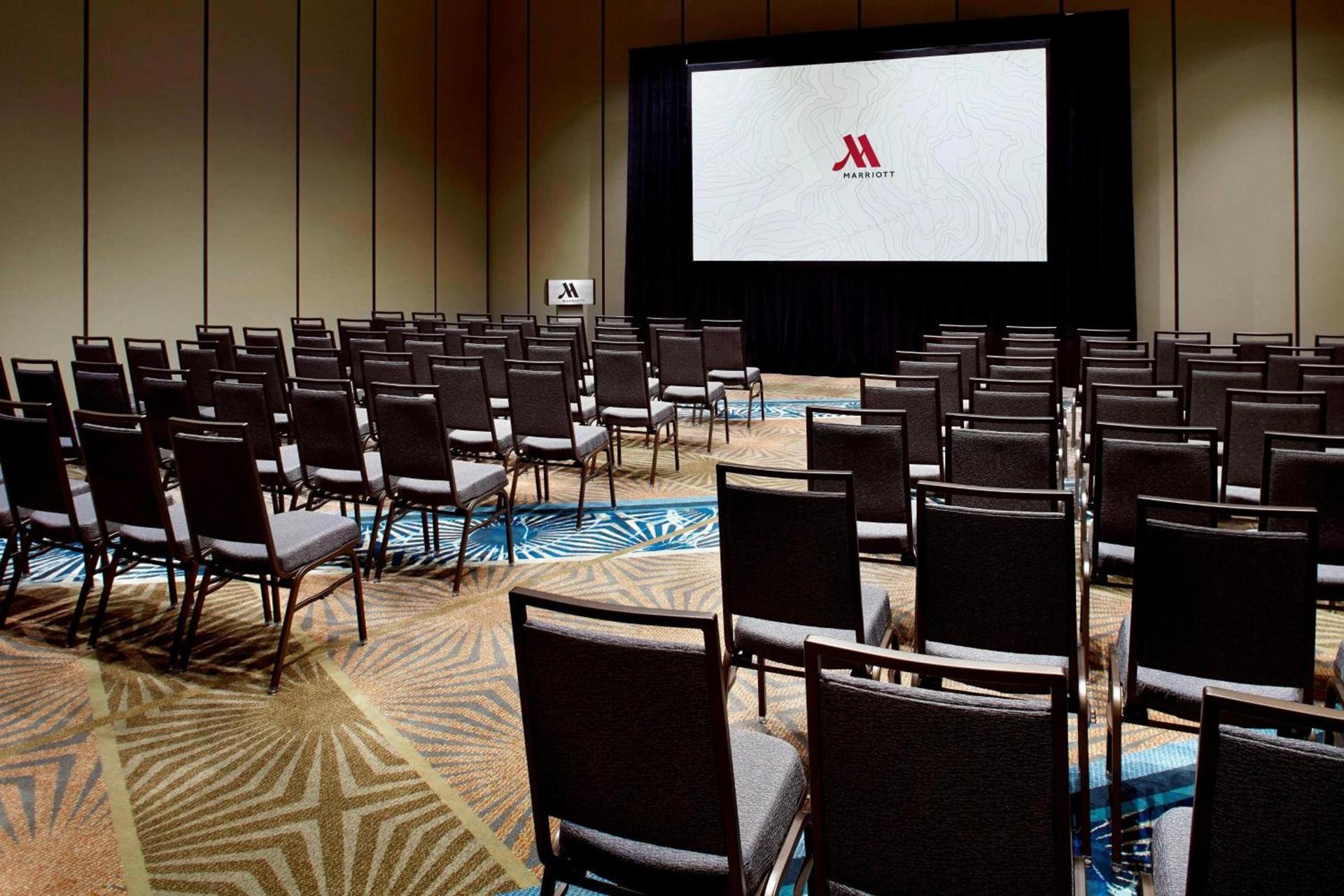 Raleigh Marriott Crabtree Valley photo 51