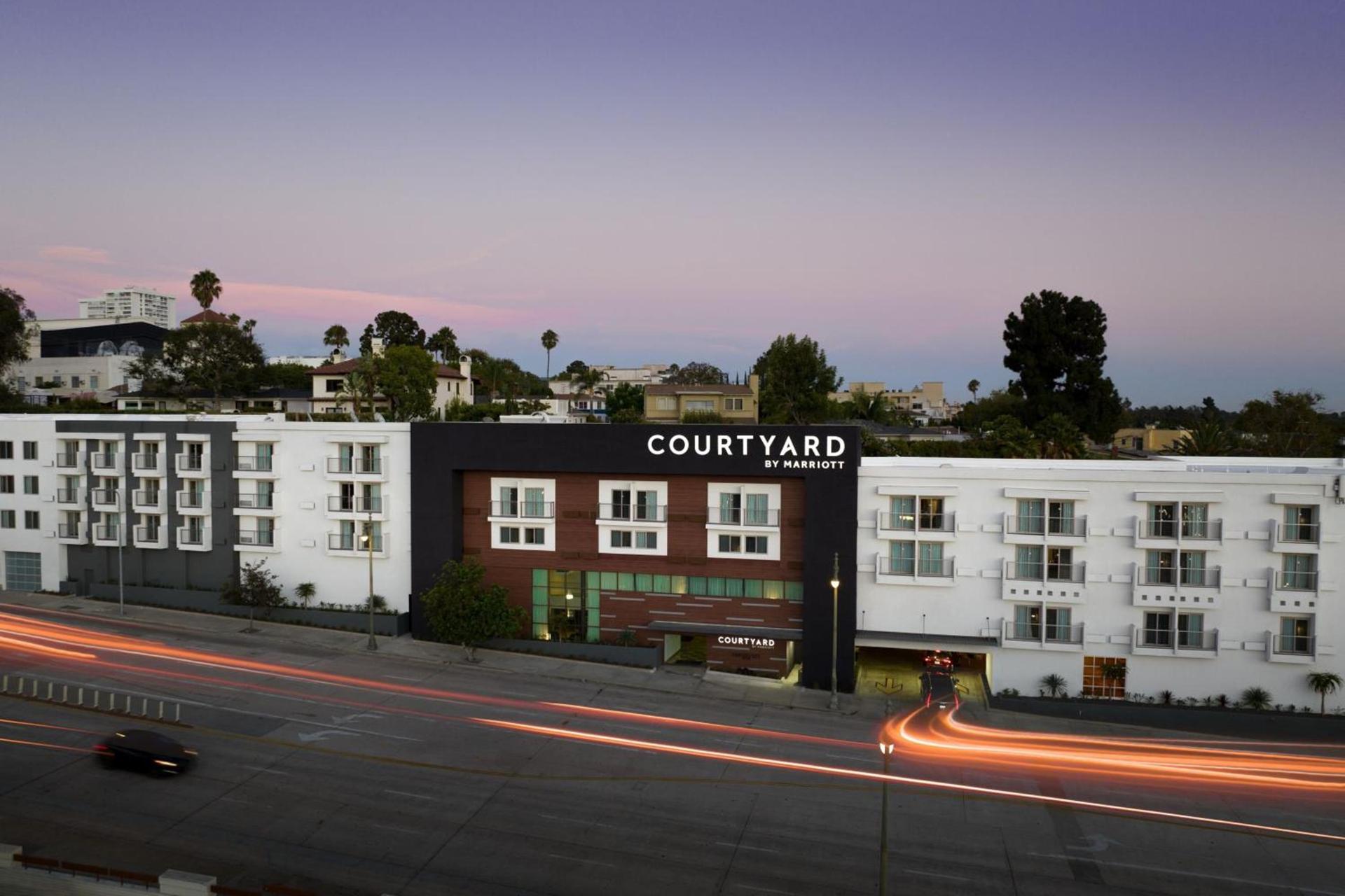 Courtyard Los Angeles Century City/Beverly Hills photo 1