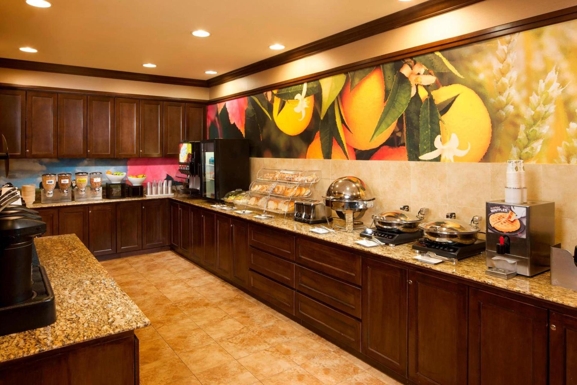 Fairfield Inn & Suites Houston Intercontinental Airport photo 14