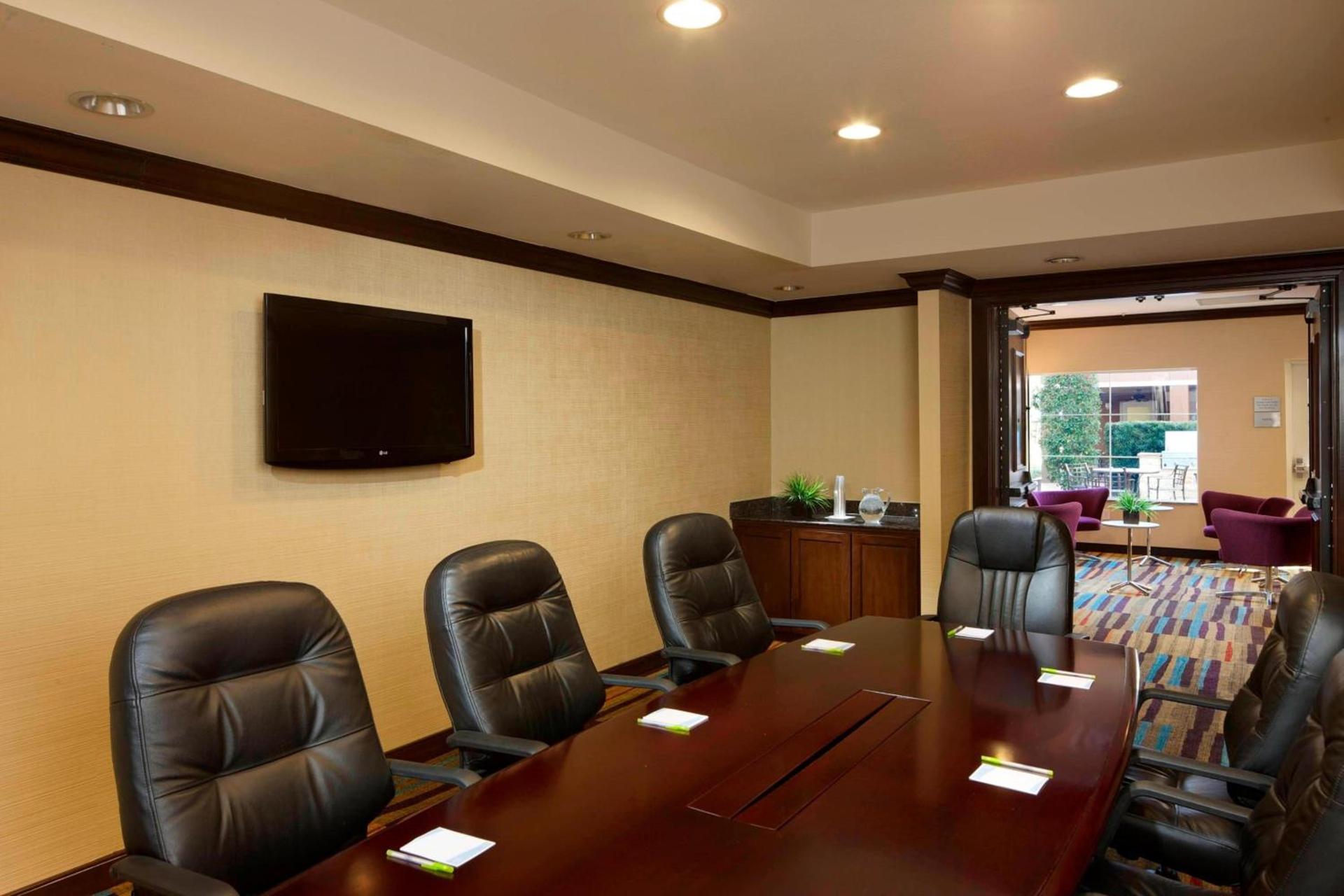 Fairfield Inn & Suites Houston Intercontinental Airport photo 23