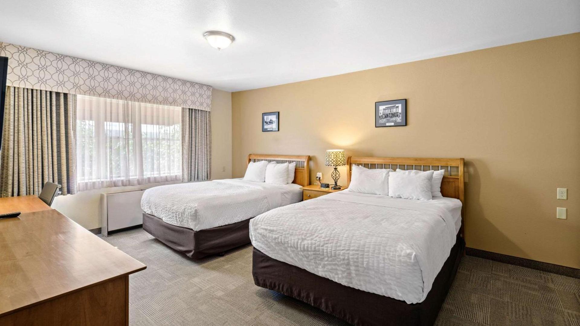 Clarion Hotel & Suites Fairbanks near Ft Wainwright photo 31