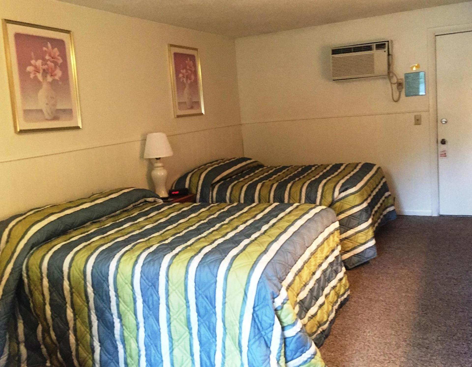 Ne'r Beach Motel photo 77
