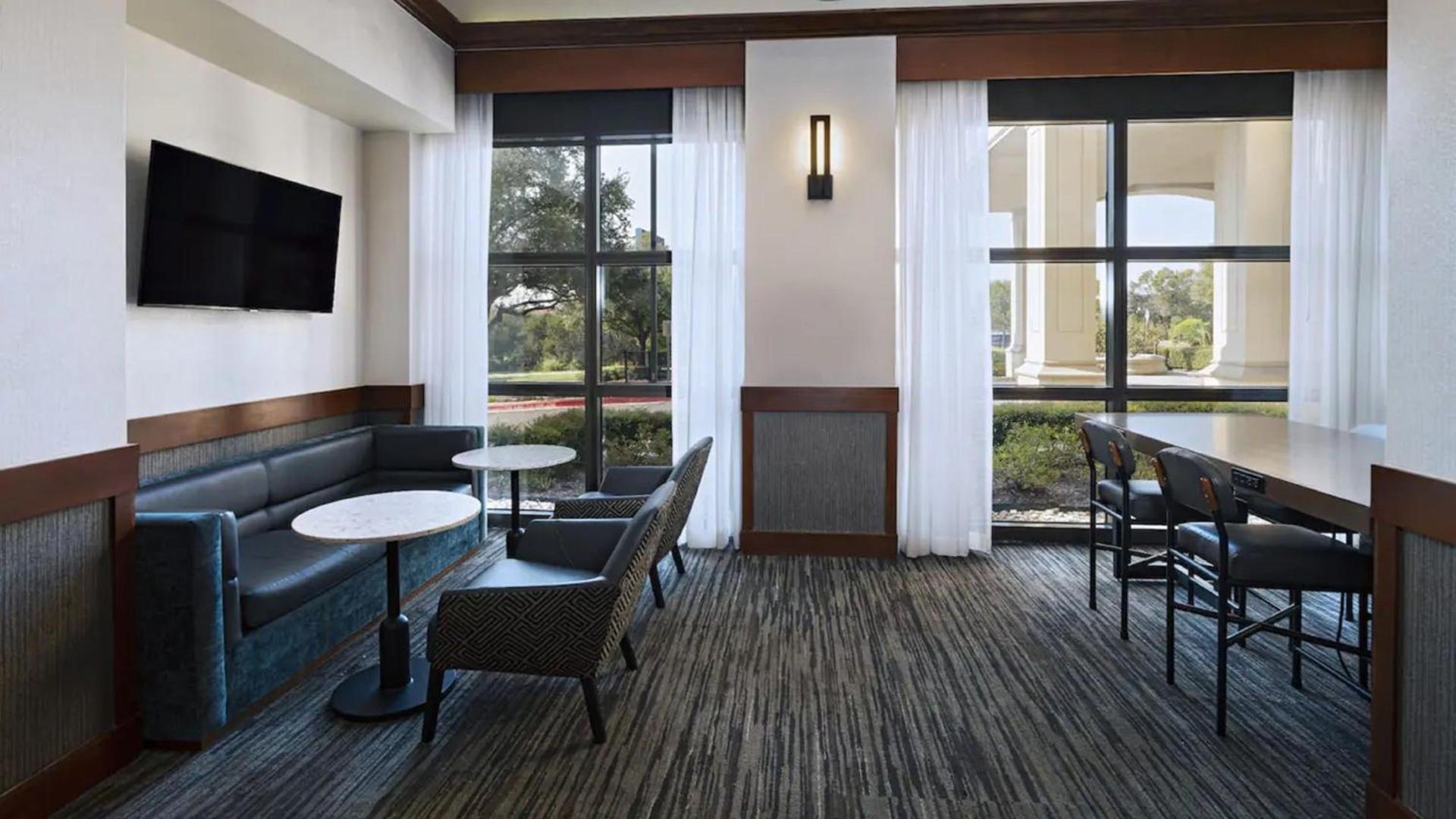 Hyatt Place Austin The Domain Area photo 12