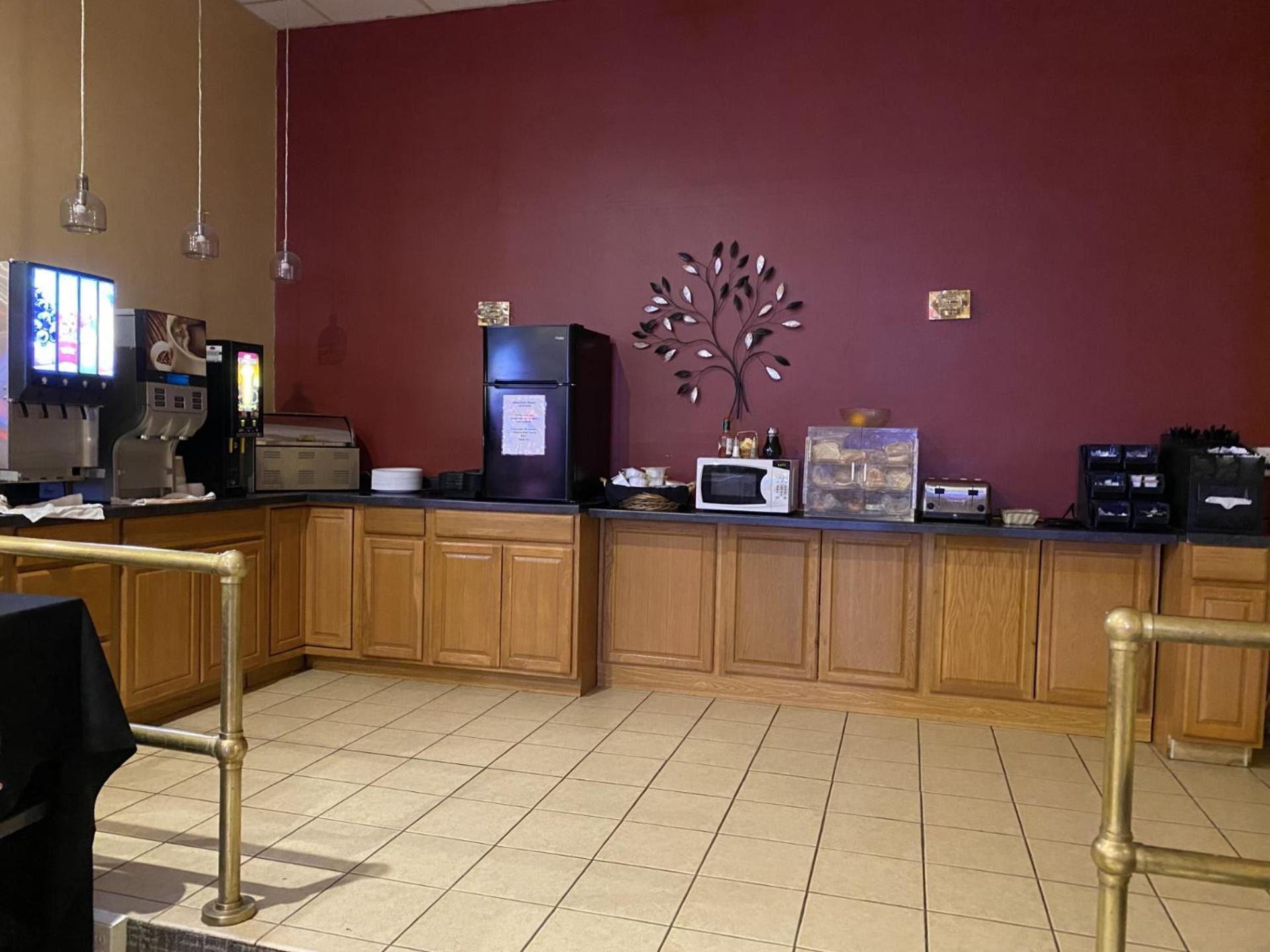 Crookston Inn & Convention Center photo 26