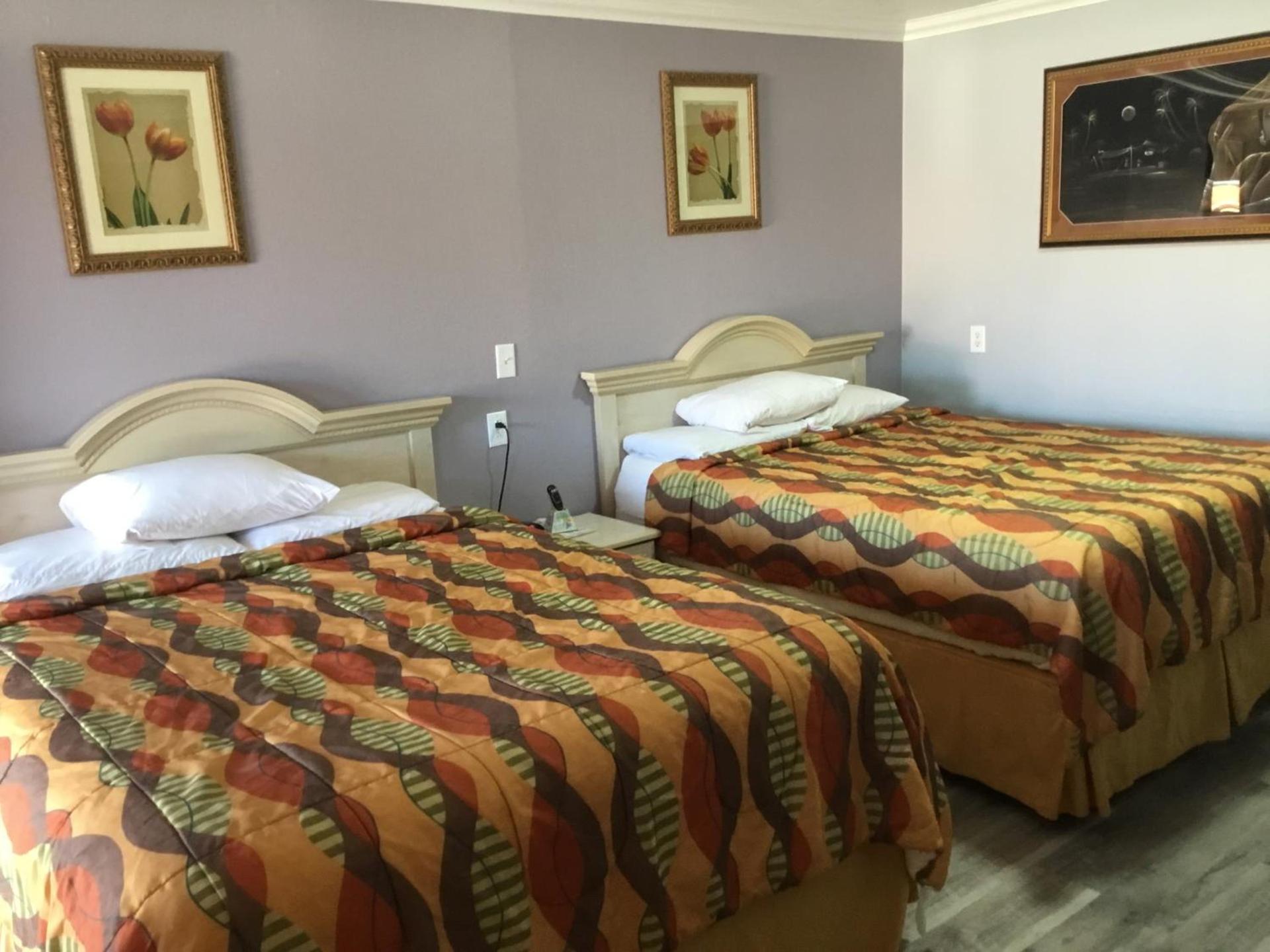 Budget Inn Plainview photo 11