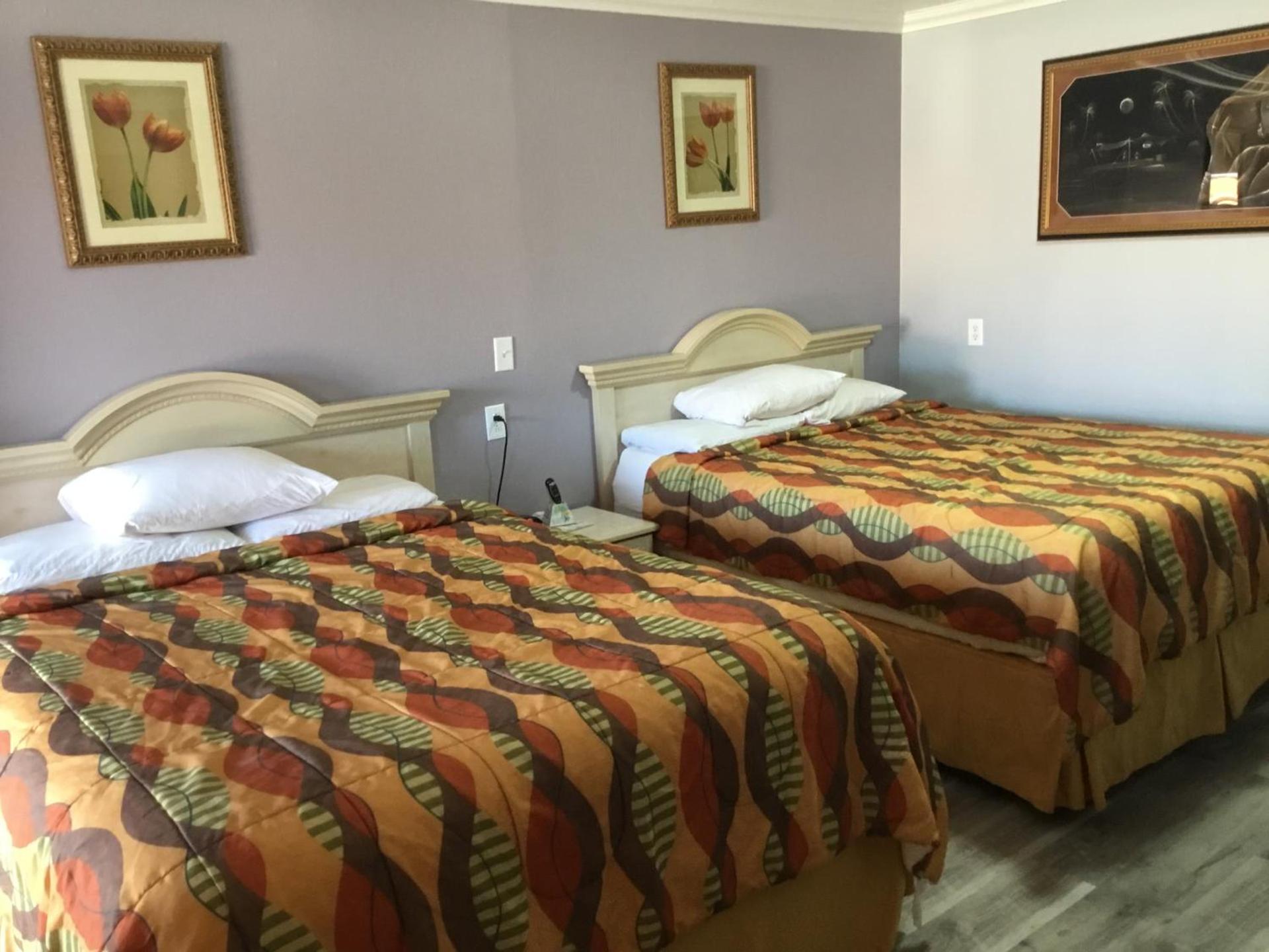 Budget Inn Plainview photo 21