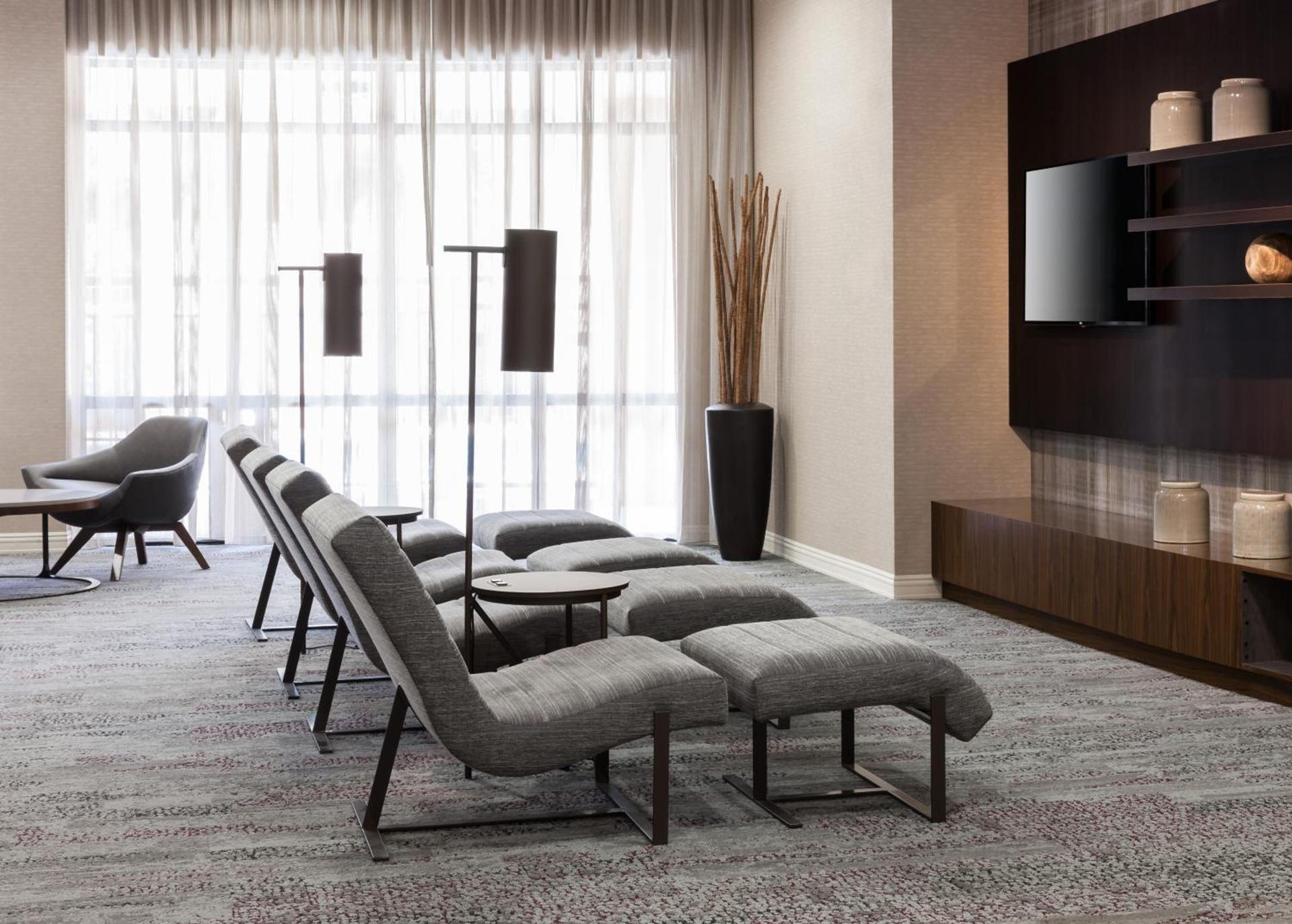 Courtyard by Marriott Miami at Dolphin Mall photo 14