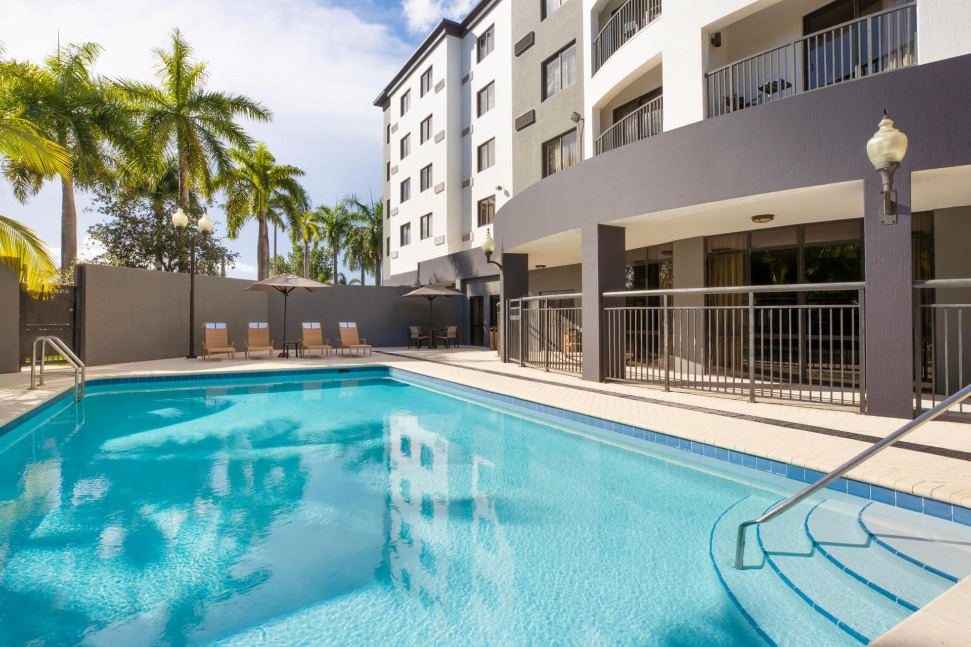 Courtyard by Marriott Miami at Dolphin Mall photo 25