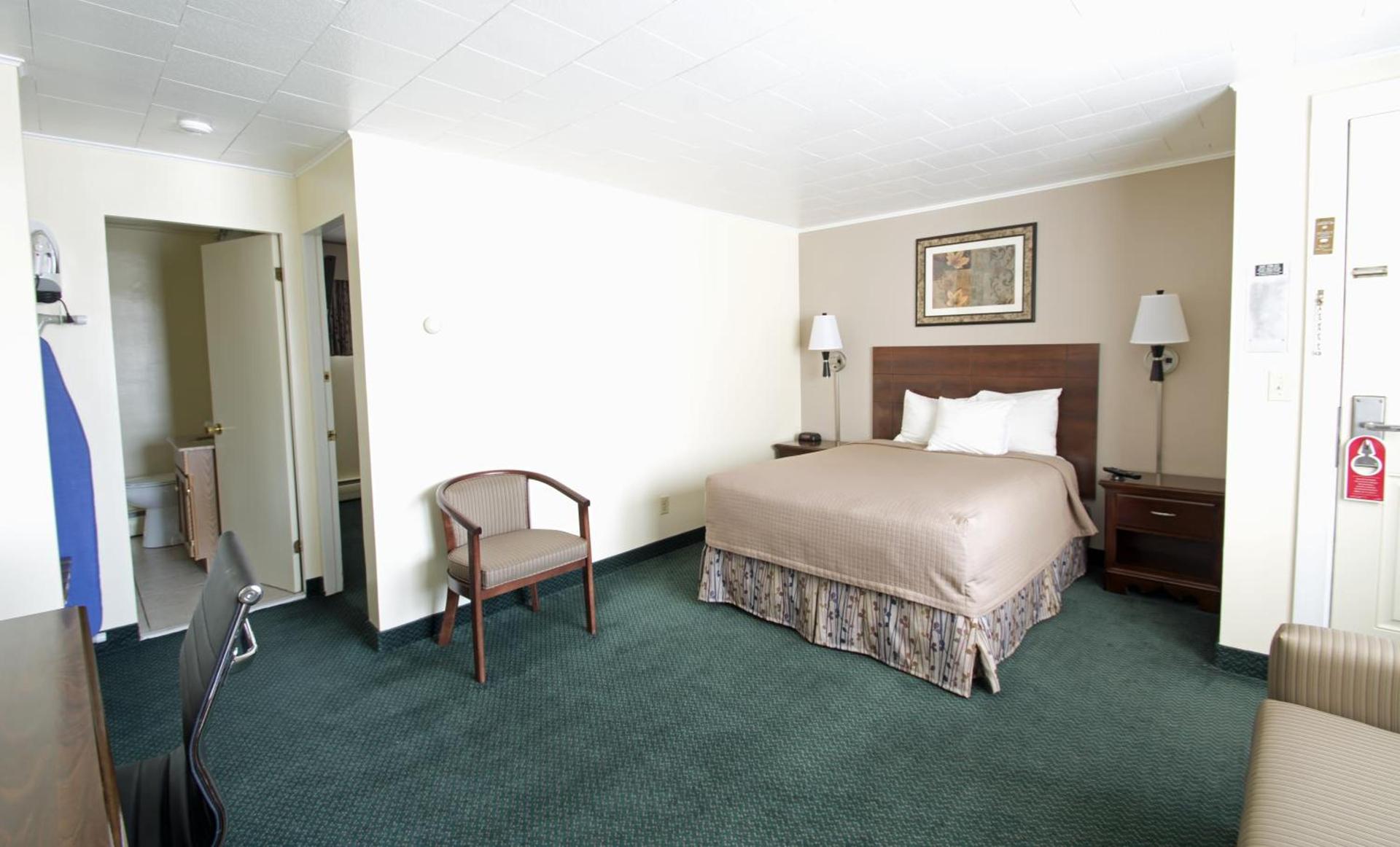Travelers Inn photo 21