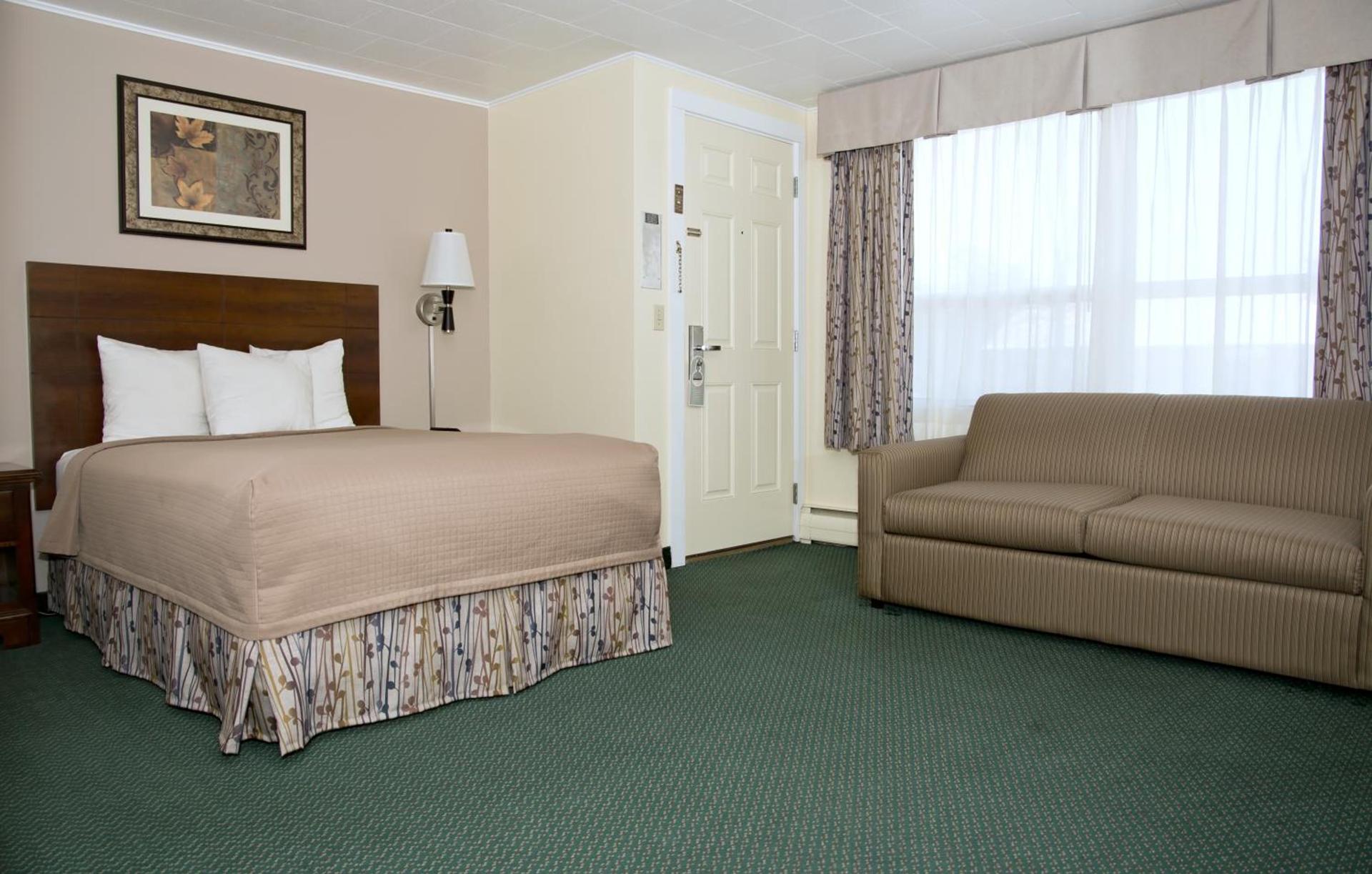 Travelers Inn photo 23