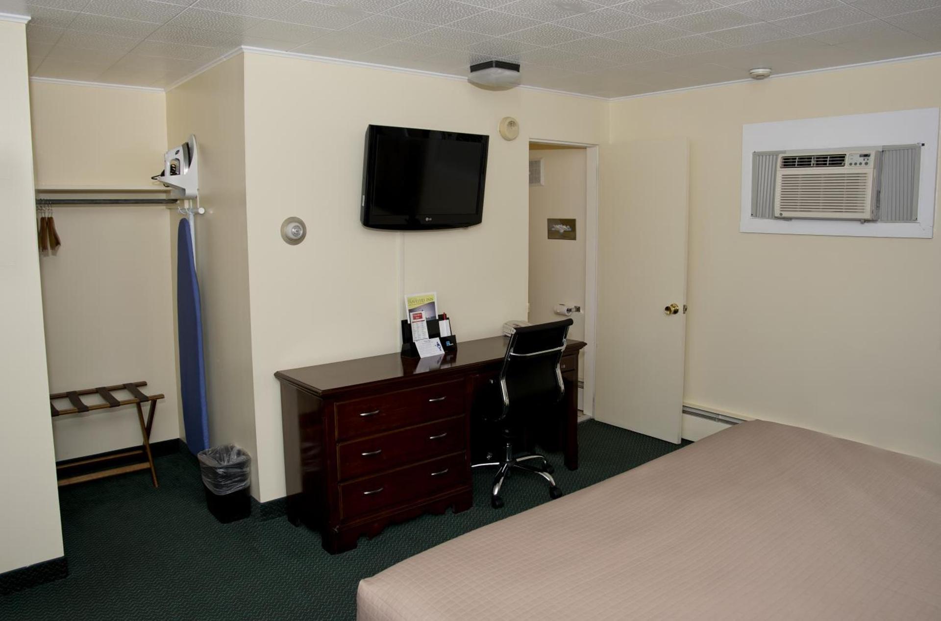 Travelers Inn photo 29