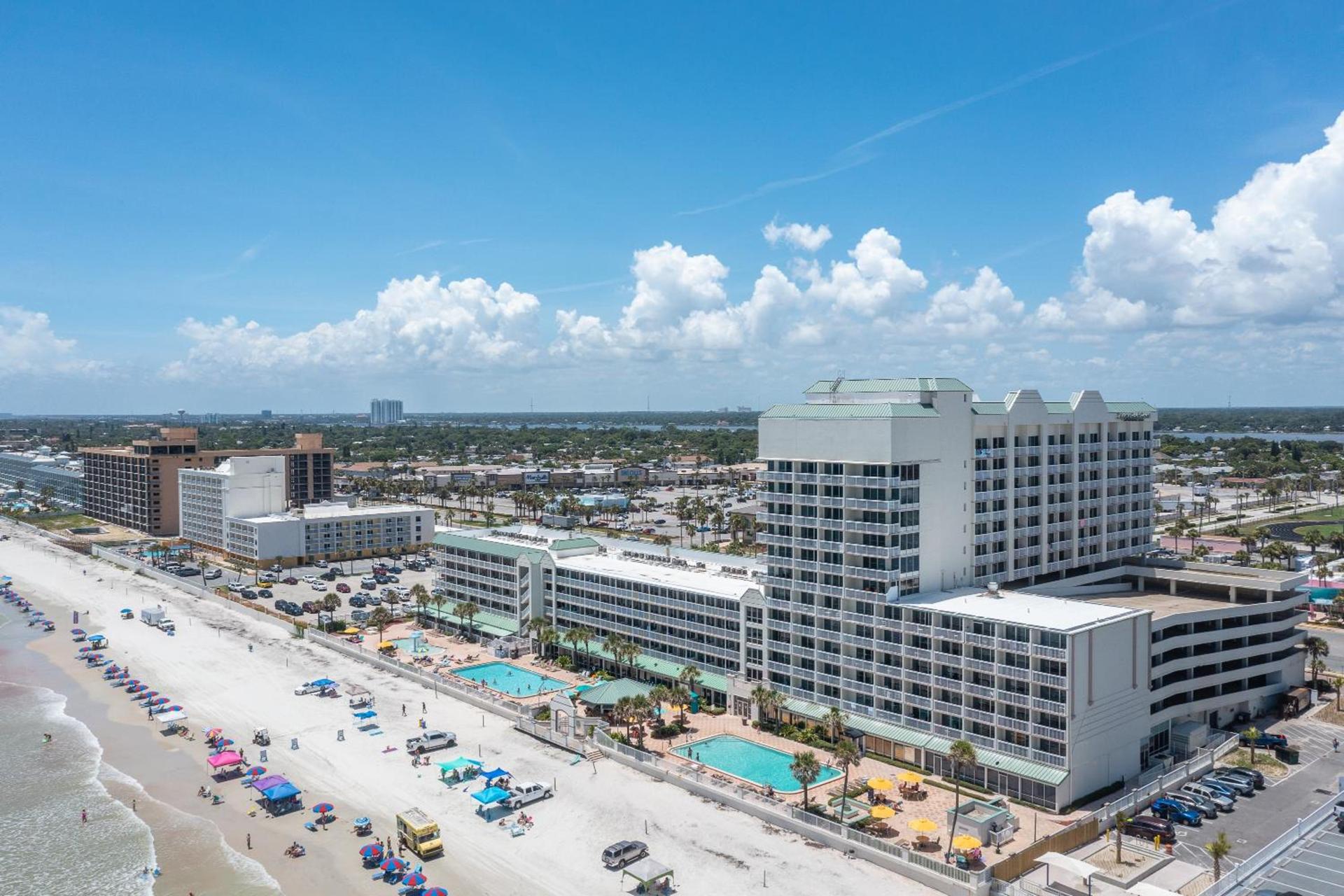 Daytona Beach Resort Oceanfront 1 Bedroom Suite, 2 Queen Beds photo 7