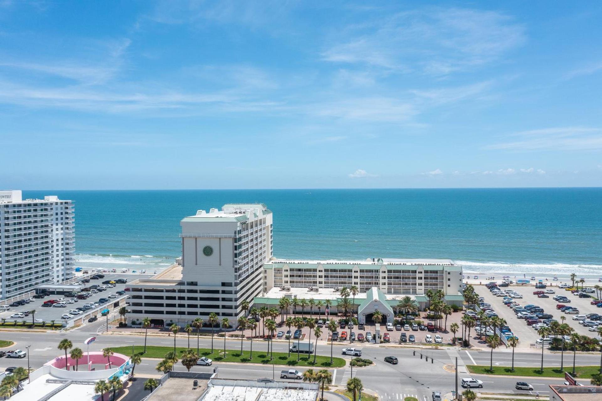 Daytona Beach Resort Oceanfront 1 Bedroom Suite, 2 Queen Beds photo 12