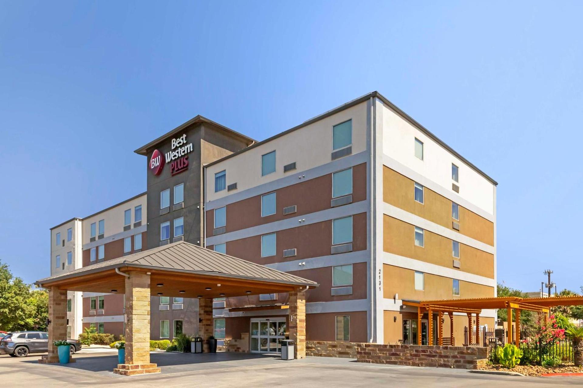 Best Western Plus Downtown North photo 7