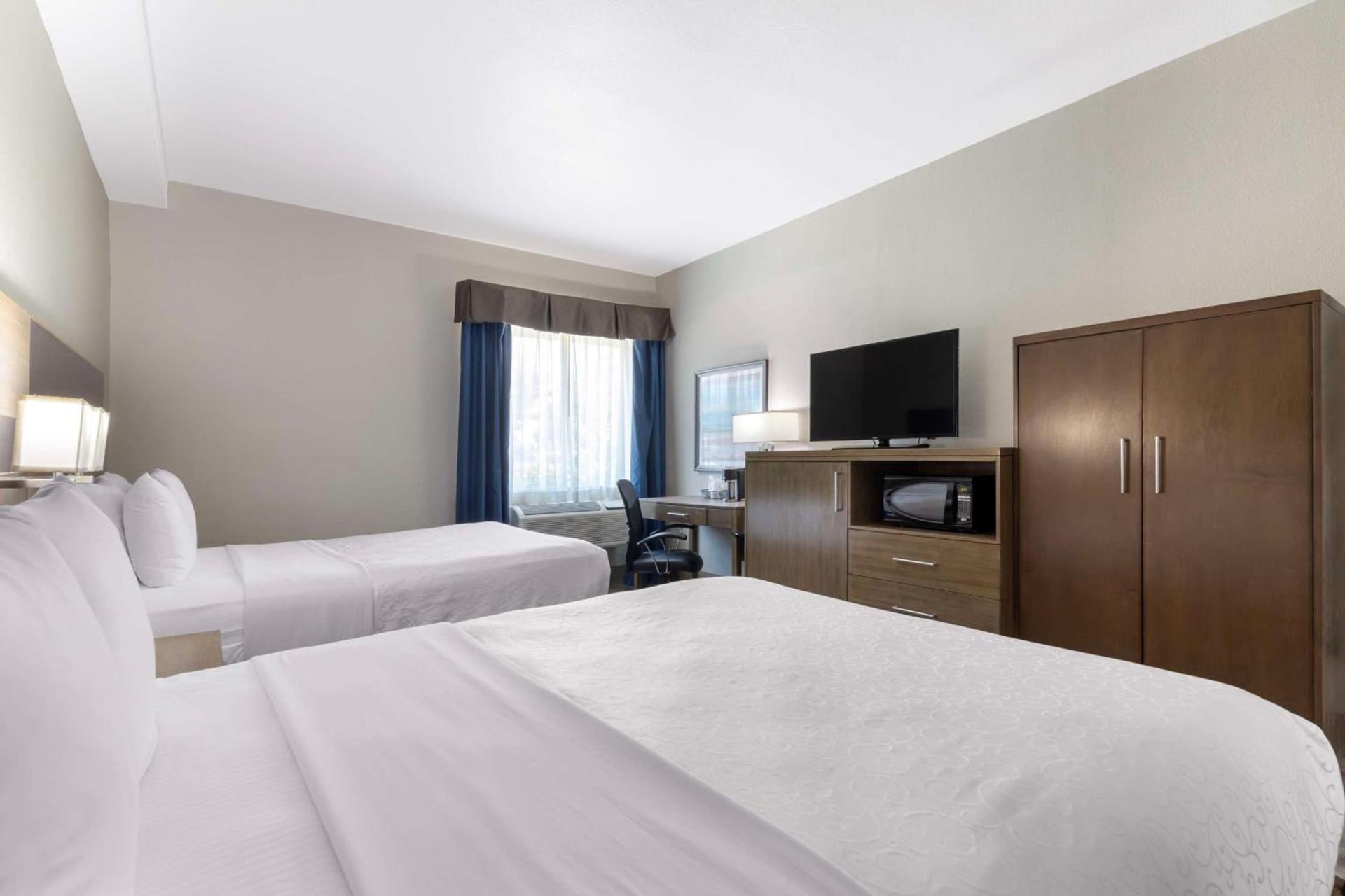 Best Western Plus Downtown North photo 24
