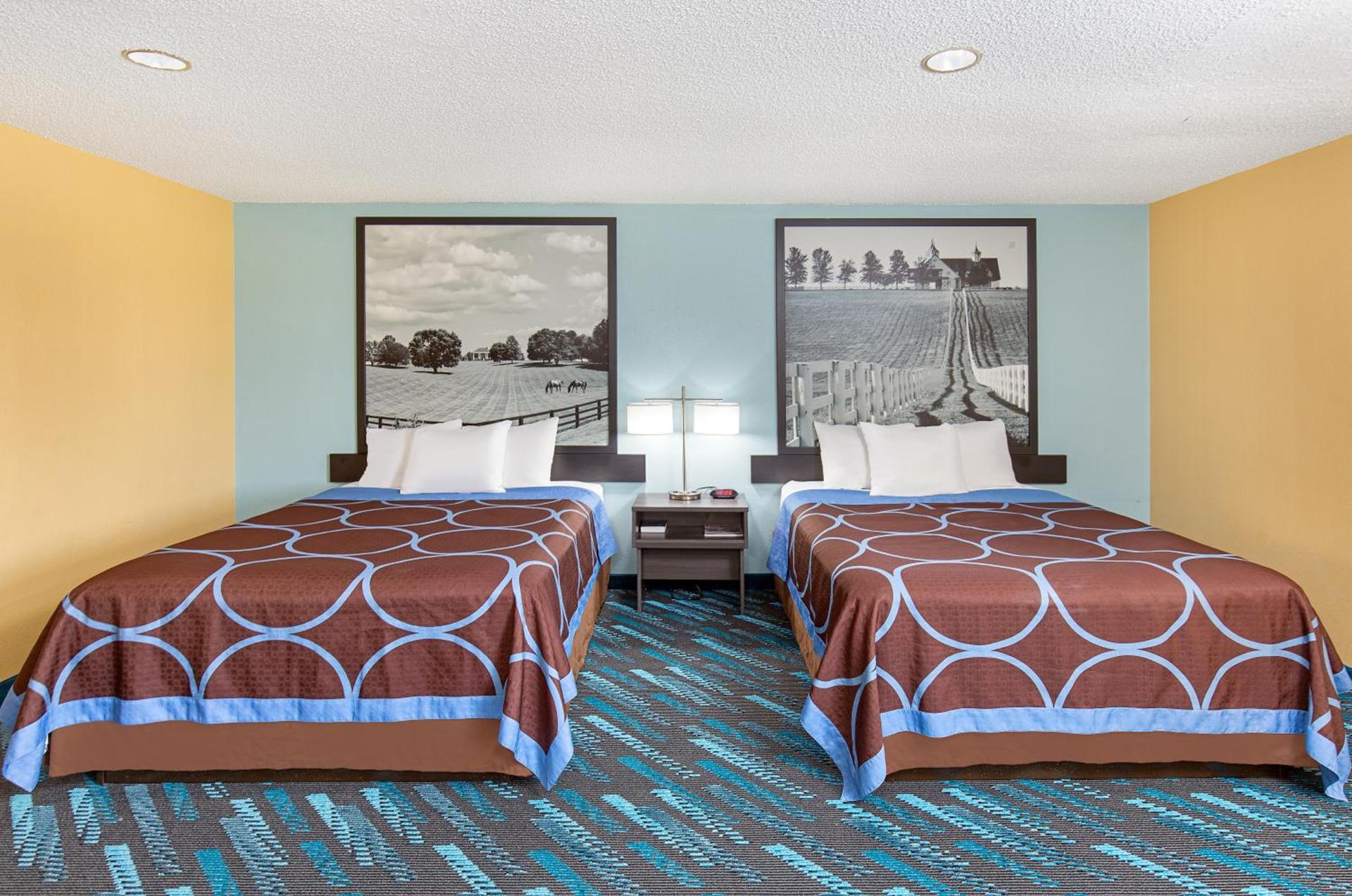 Super 8 by Wyndham Somerset photo 41