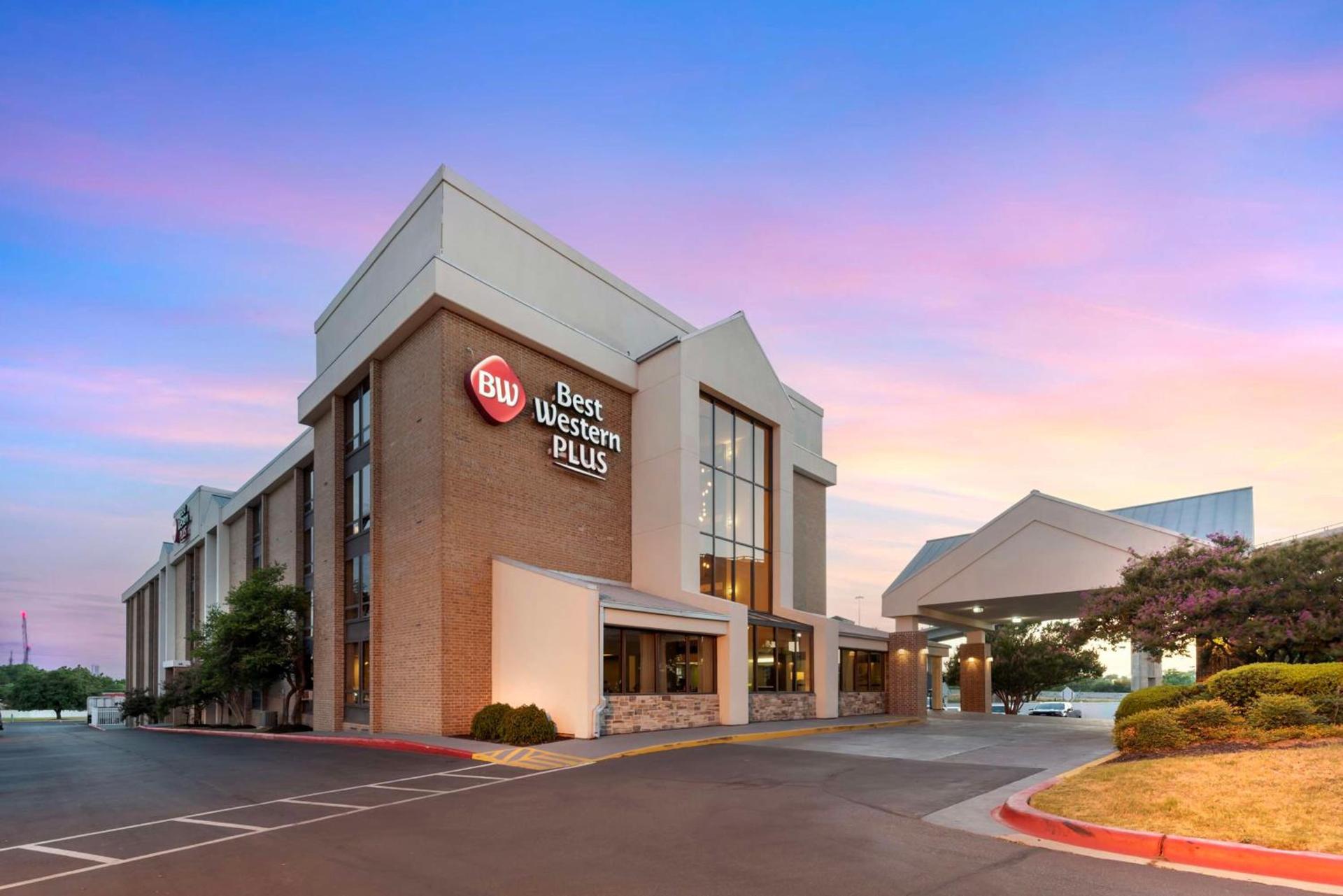 Best Western Plus Austin Central photo 1