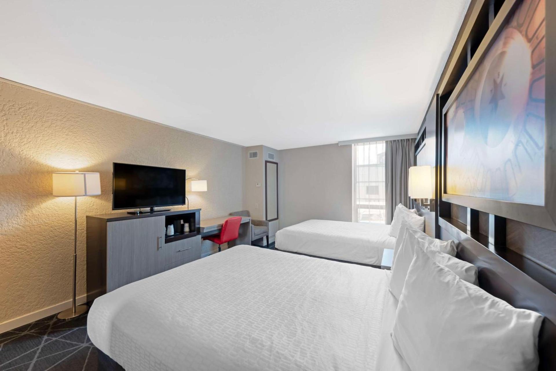 Best Western Plus Austin Central photo 14