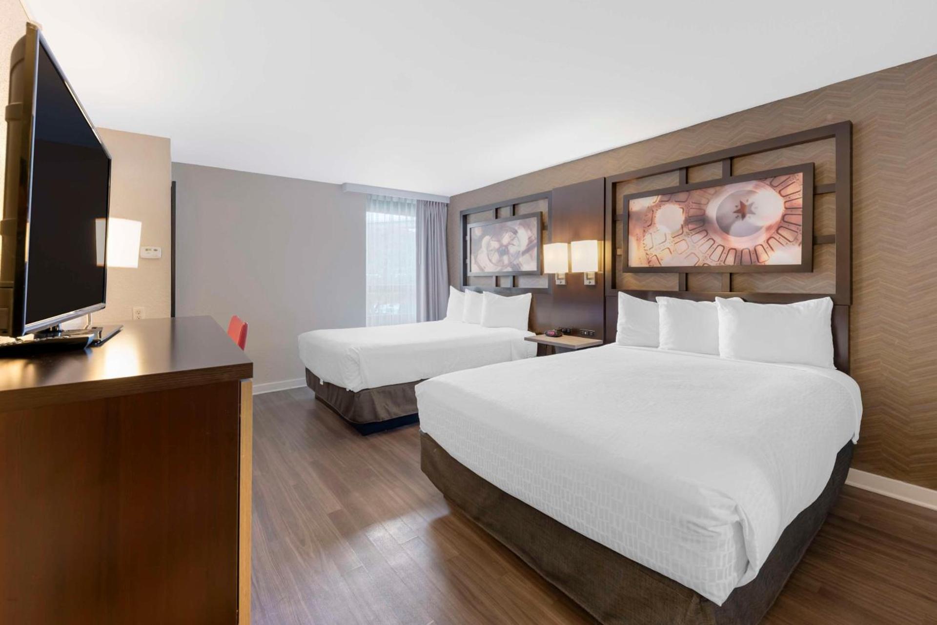 Best Western Plus Austin Central photo 5
