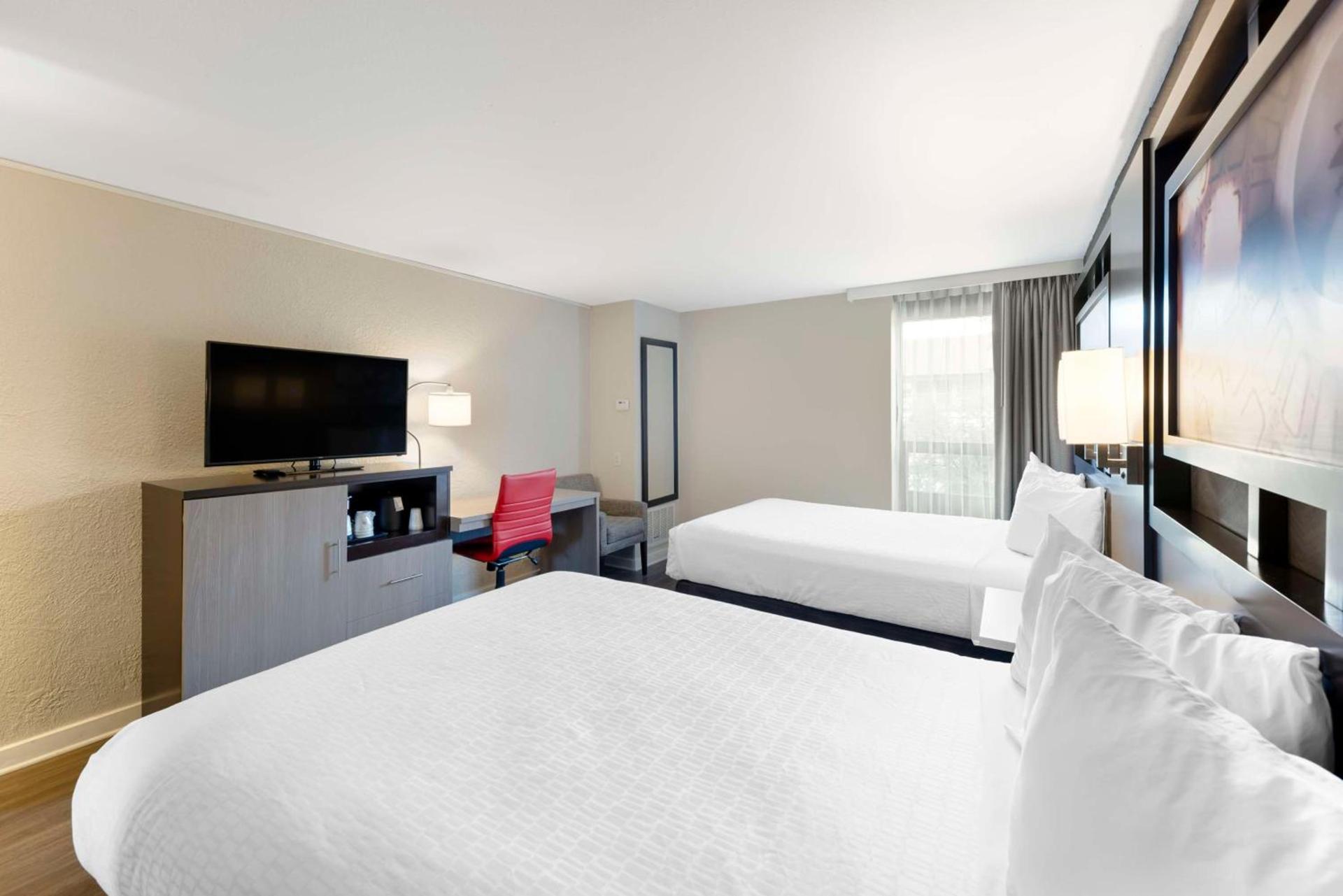 Best Western Plus Austin Central photo 18