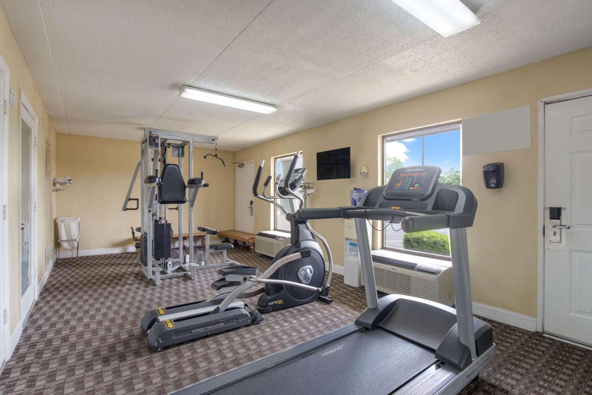 Quality Inn Lebanon photo 26