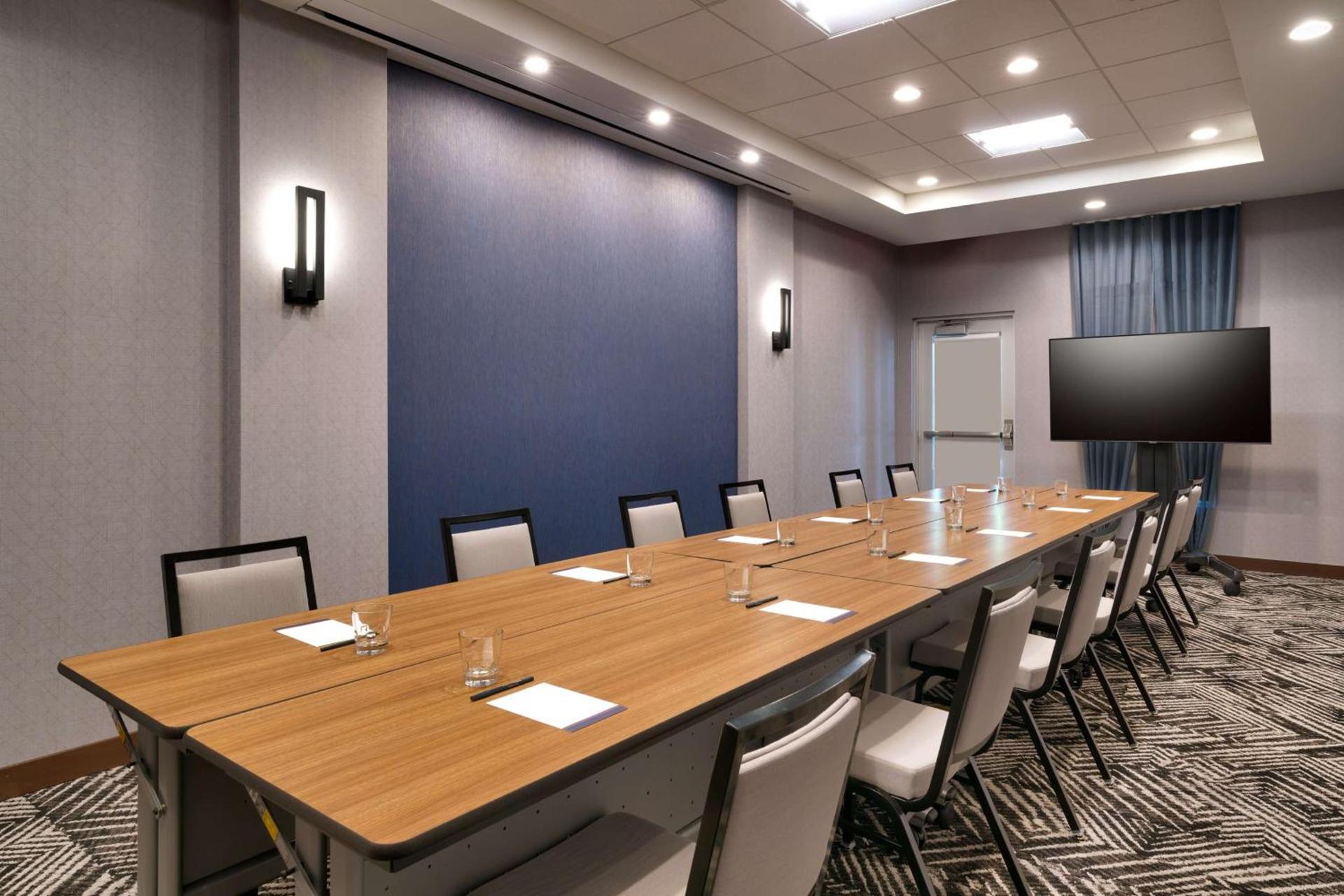 Hyatt Place Fayetteville/Springdale photo 54