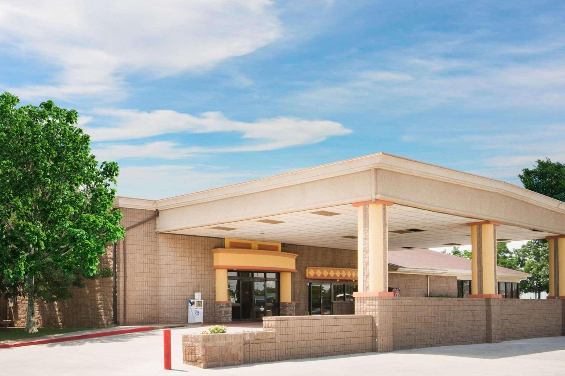 Travelodge by Wyndham Enid — hotel in Enid