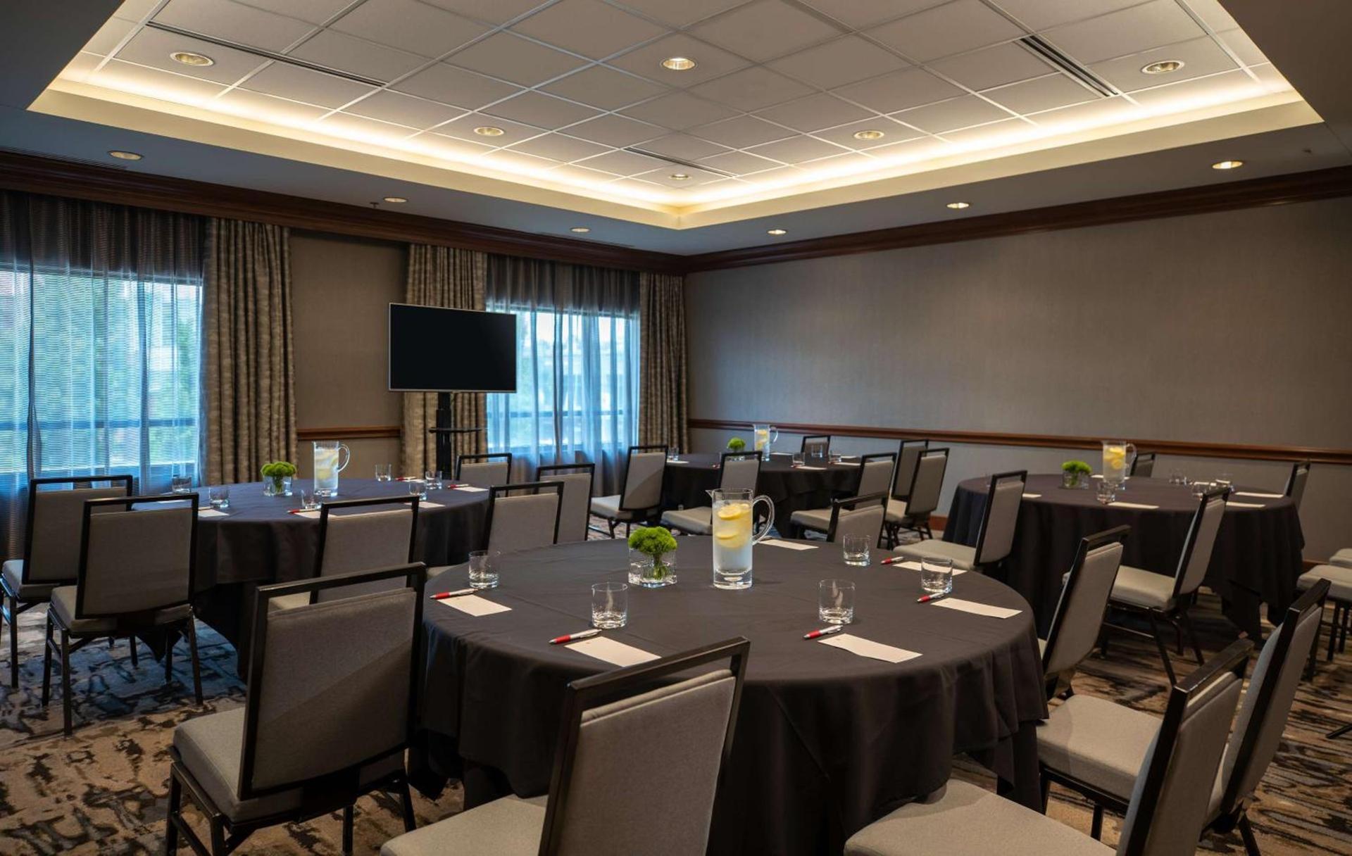 Hyatt Regency Coralville photo 55