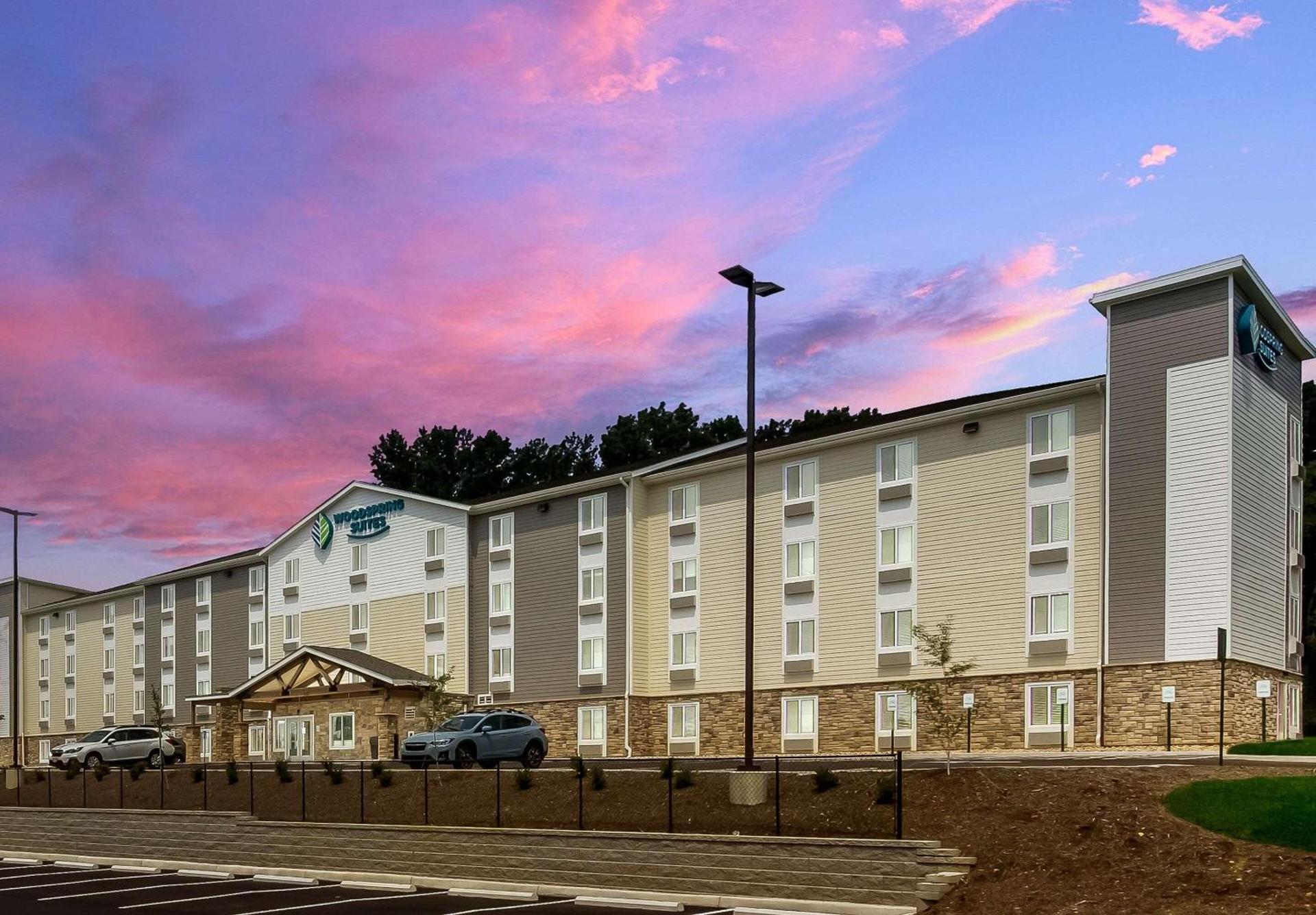WoodSpring Suites Roanoke photo 5