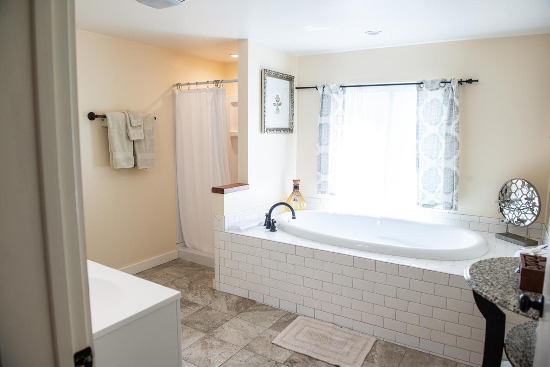 Inn at Buckhorn Cove photo 24