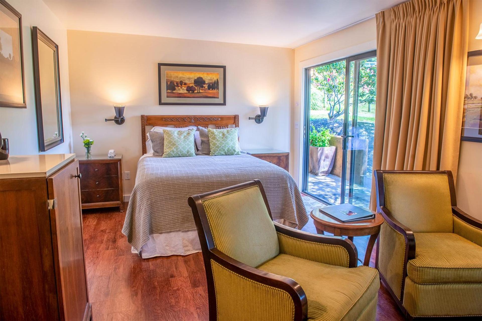 Inn at Buckhorn Cove photo 41