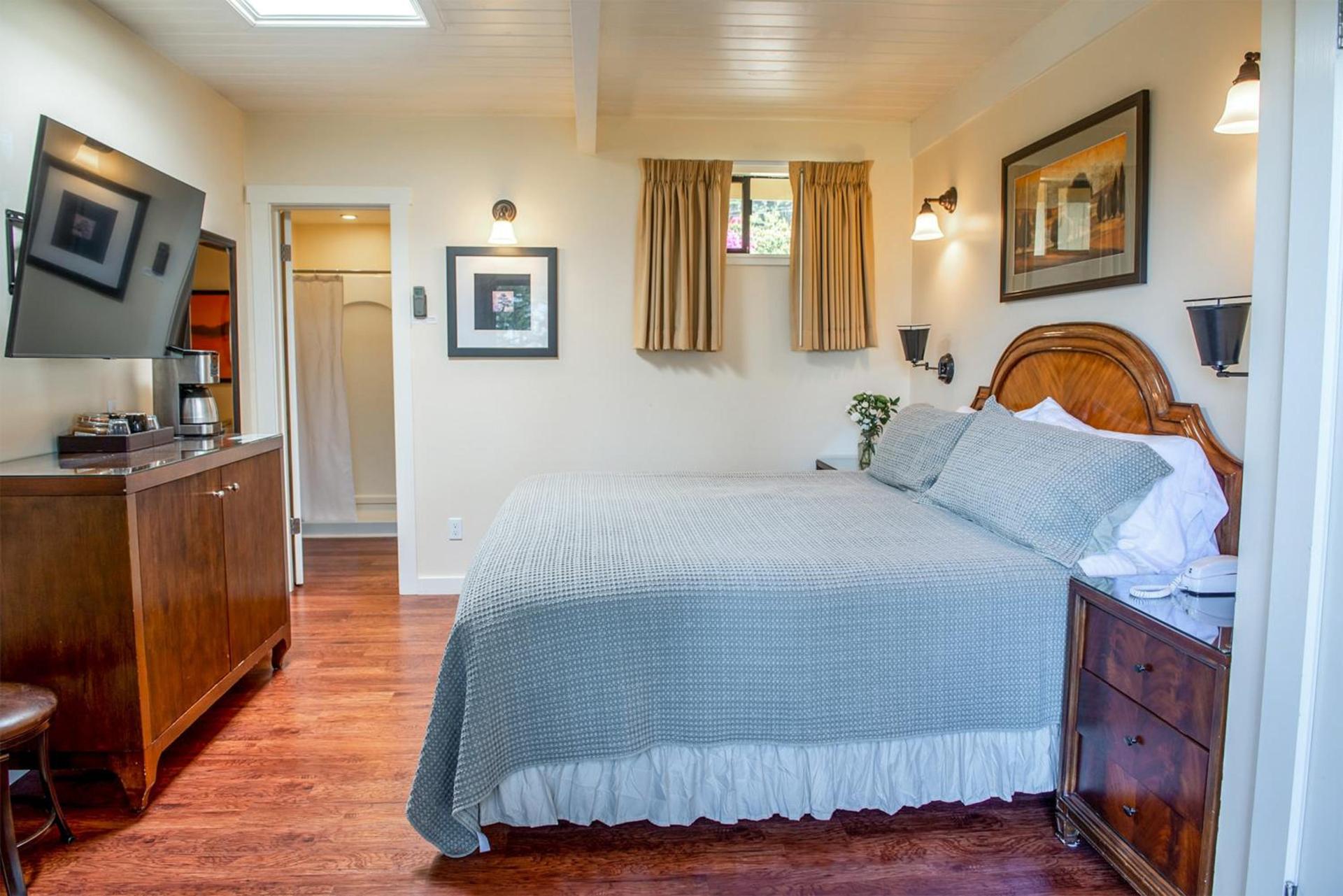 Inn at Buckhorn Cove photo 15