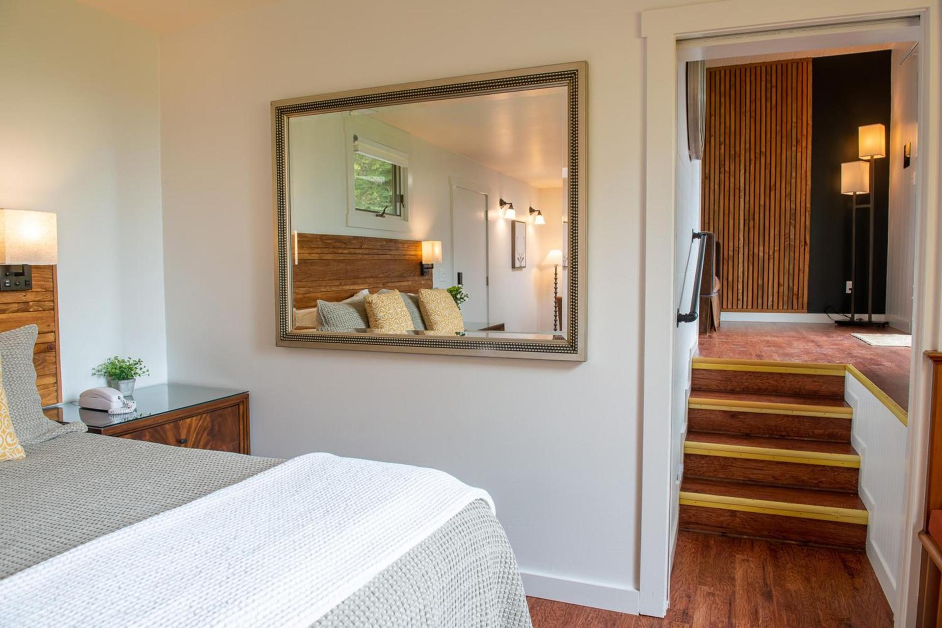 Inn at Buckhorn Cove photo 28