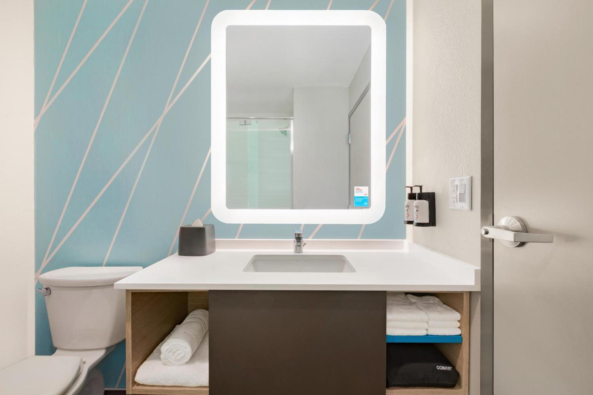 avid hotel Austin - Tech Ridge by IHG photo 6