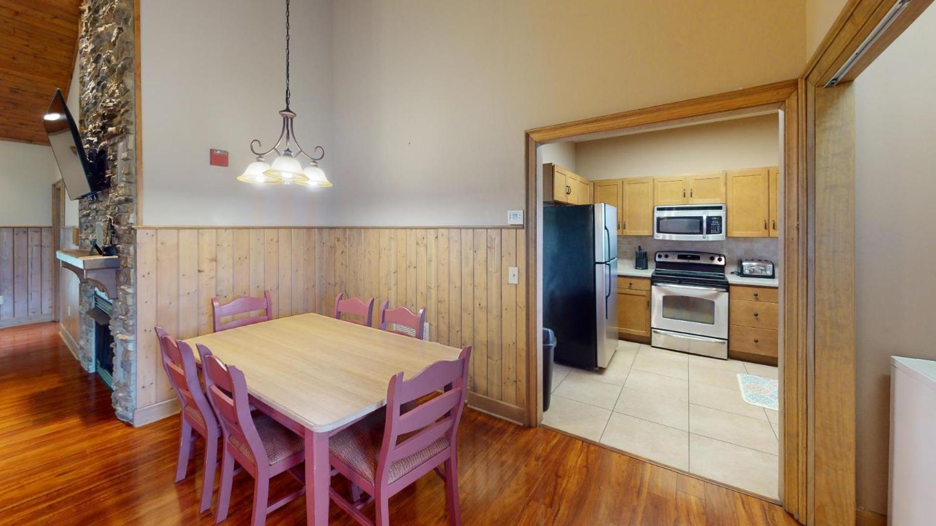 Viewpoint Condominiums photo 77